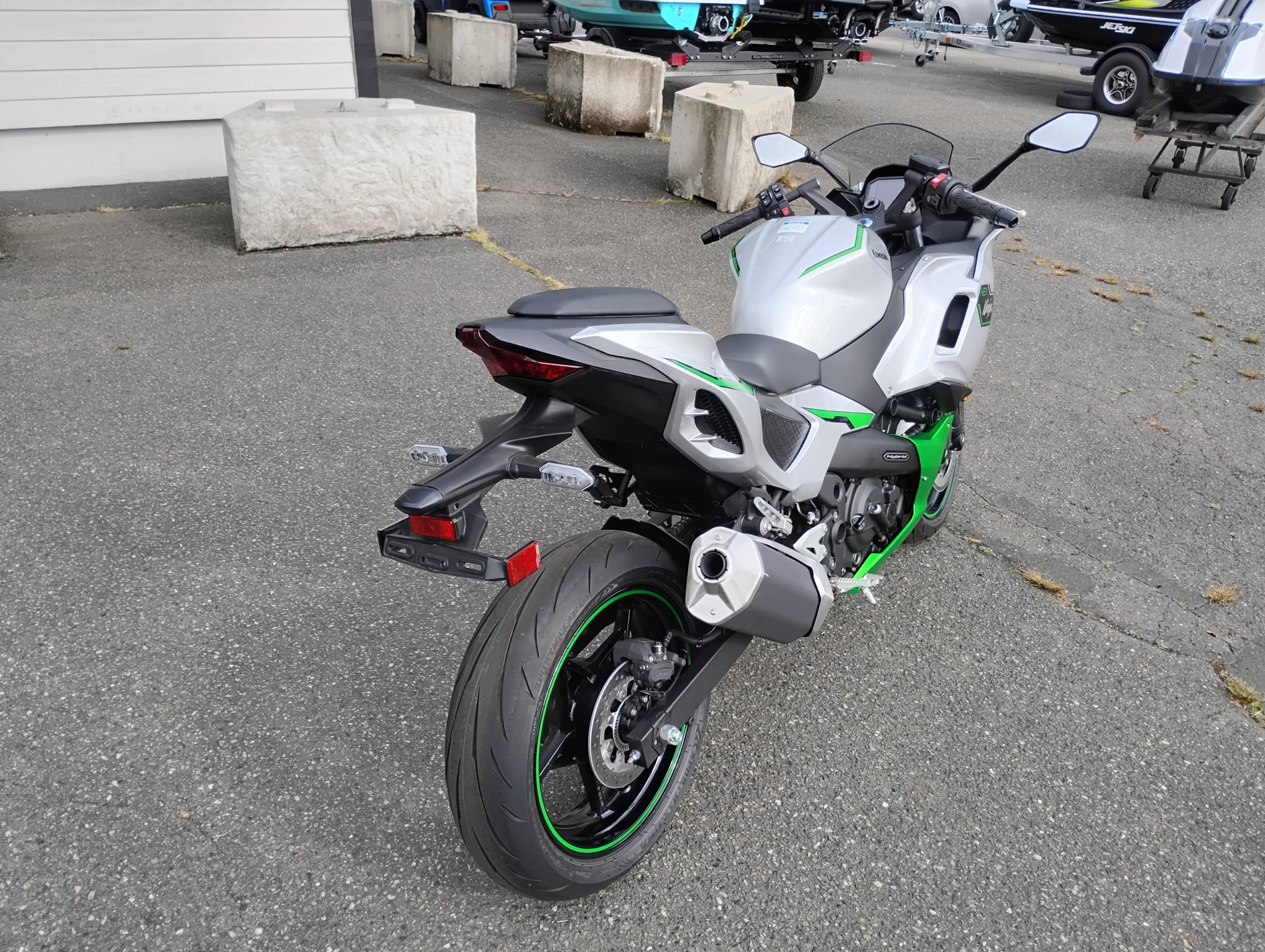 New 2024 Kawasaki Ninja 7 Hybrid ABS Motorcycles in Bellevue, WA