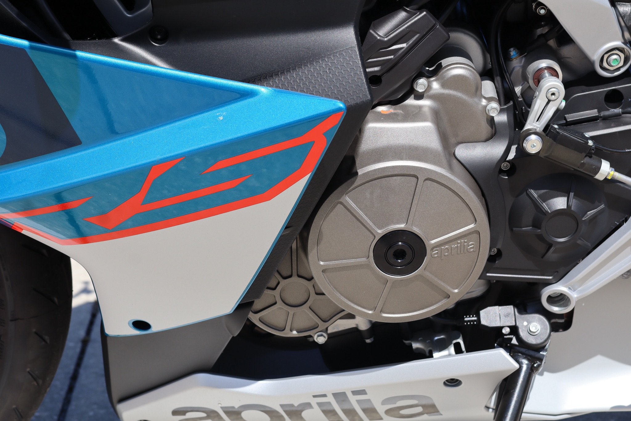 2027 Aprilia RS 660 12