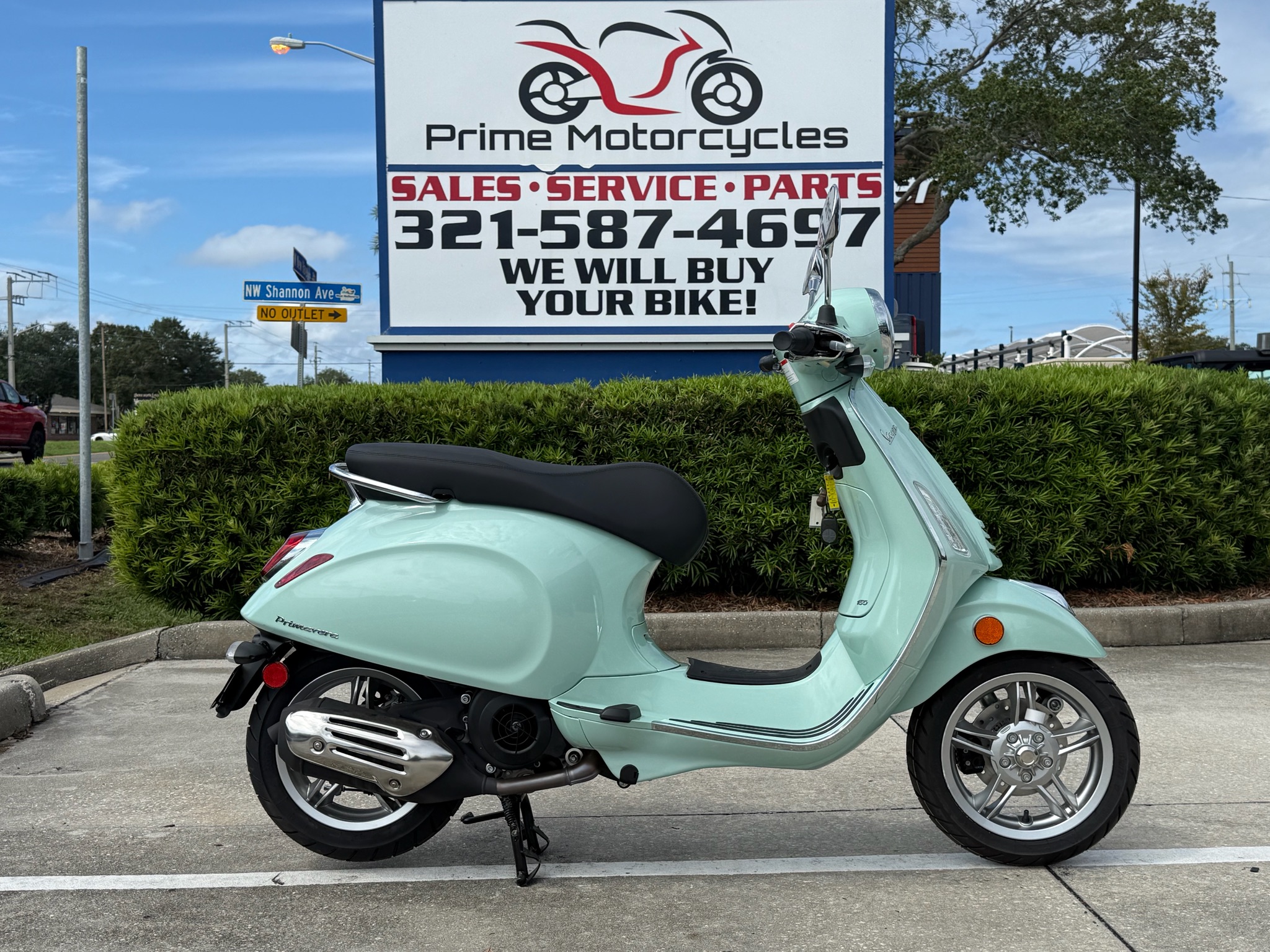 New 2025 Vespa Primavera 150, Melbourne FL | Specs, Price, Photos