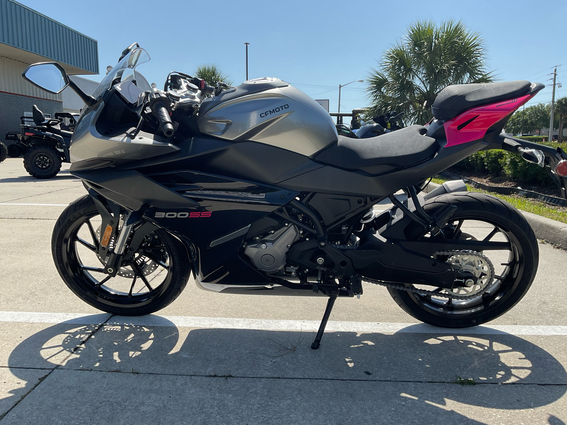 New 2025 CFMOTO 300SS, Melbourne FL | Specs, Price, Photos