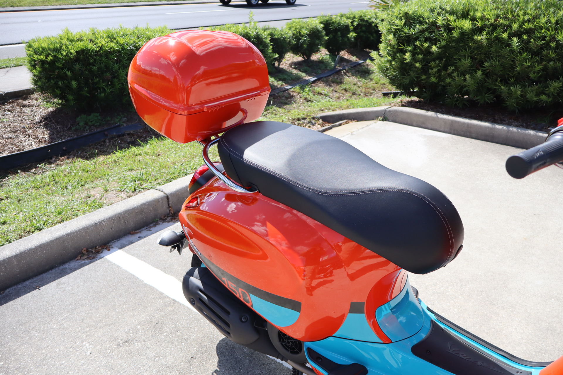 New 2023 Vespa Primavera 150 Color Vibe, Melbourne FL | Specs