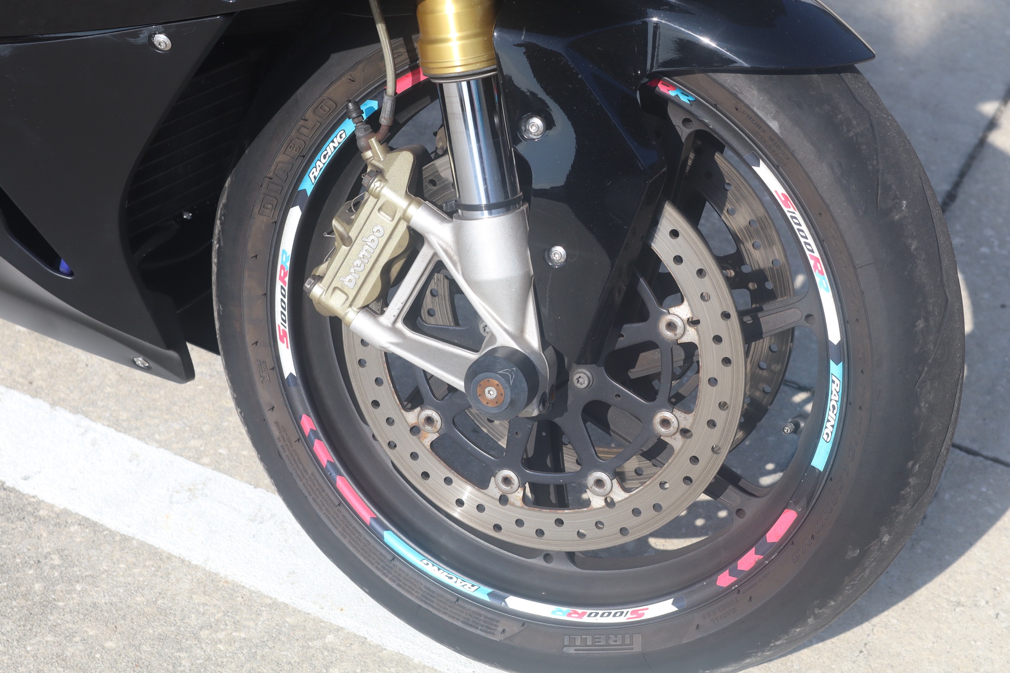 2016 BMW S 1000 RR 11