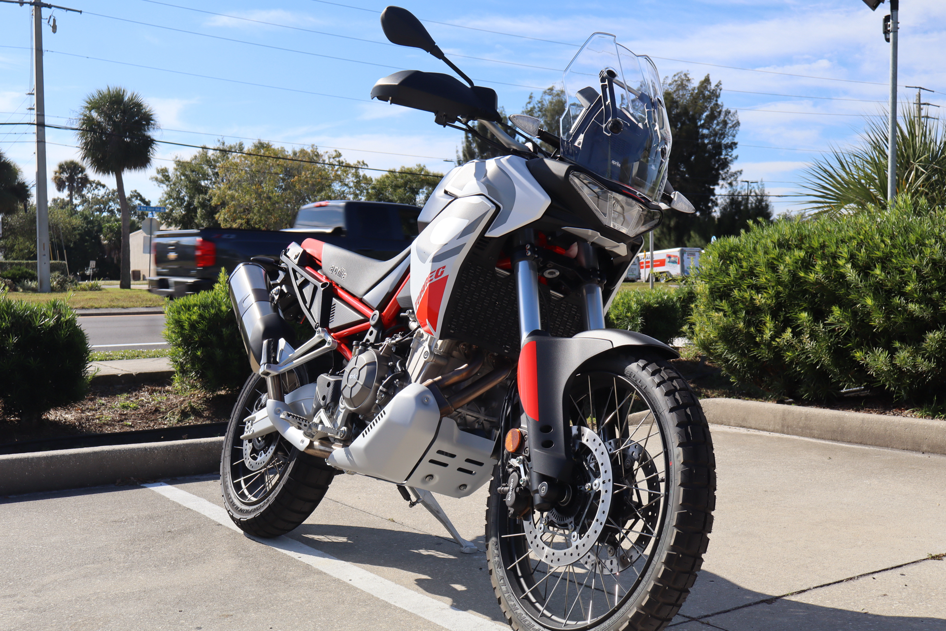 2026 Aprilia Tuareg 660 8