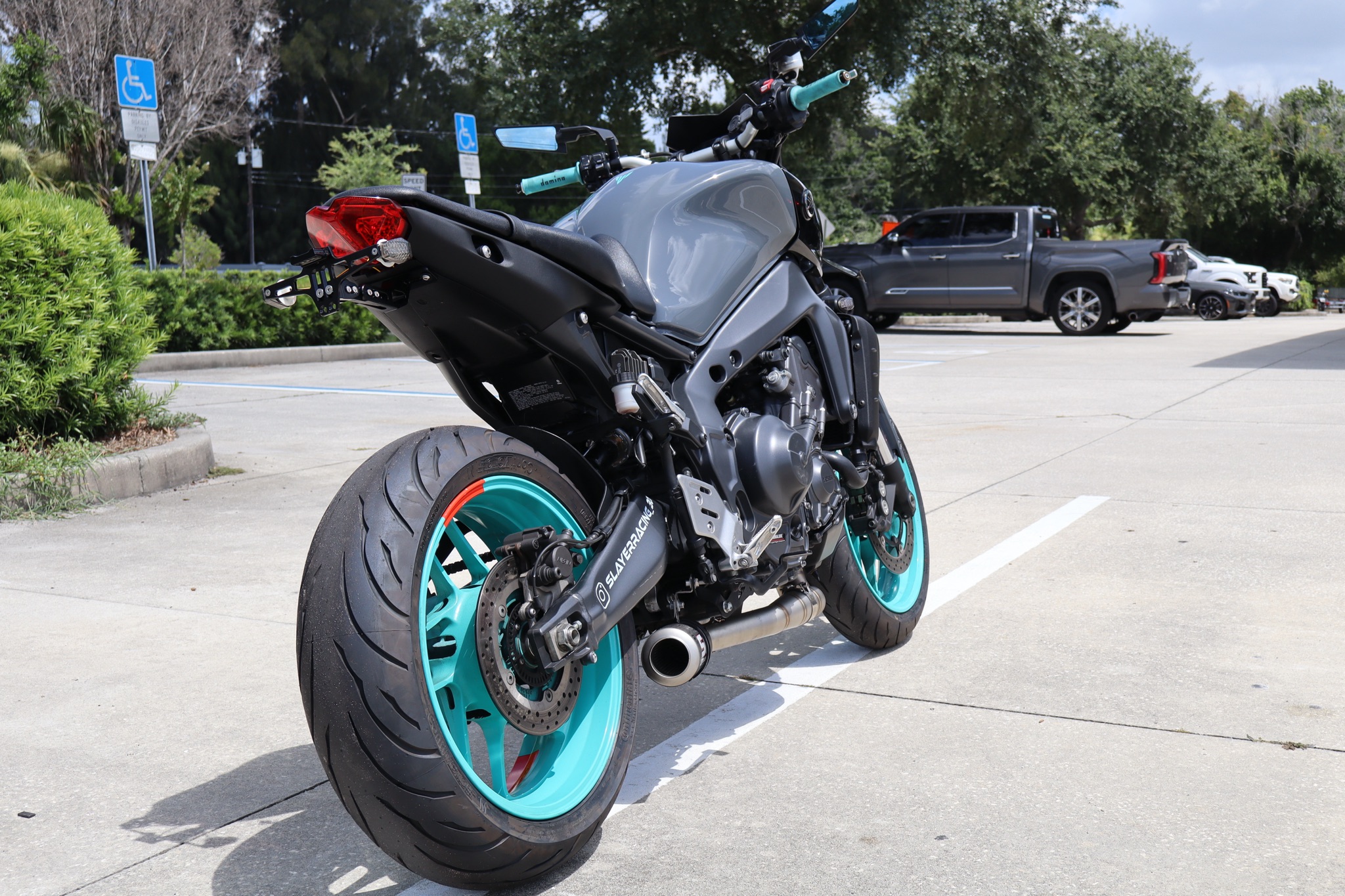 2023 Yamaha MT-09 4