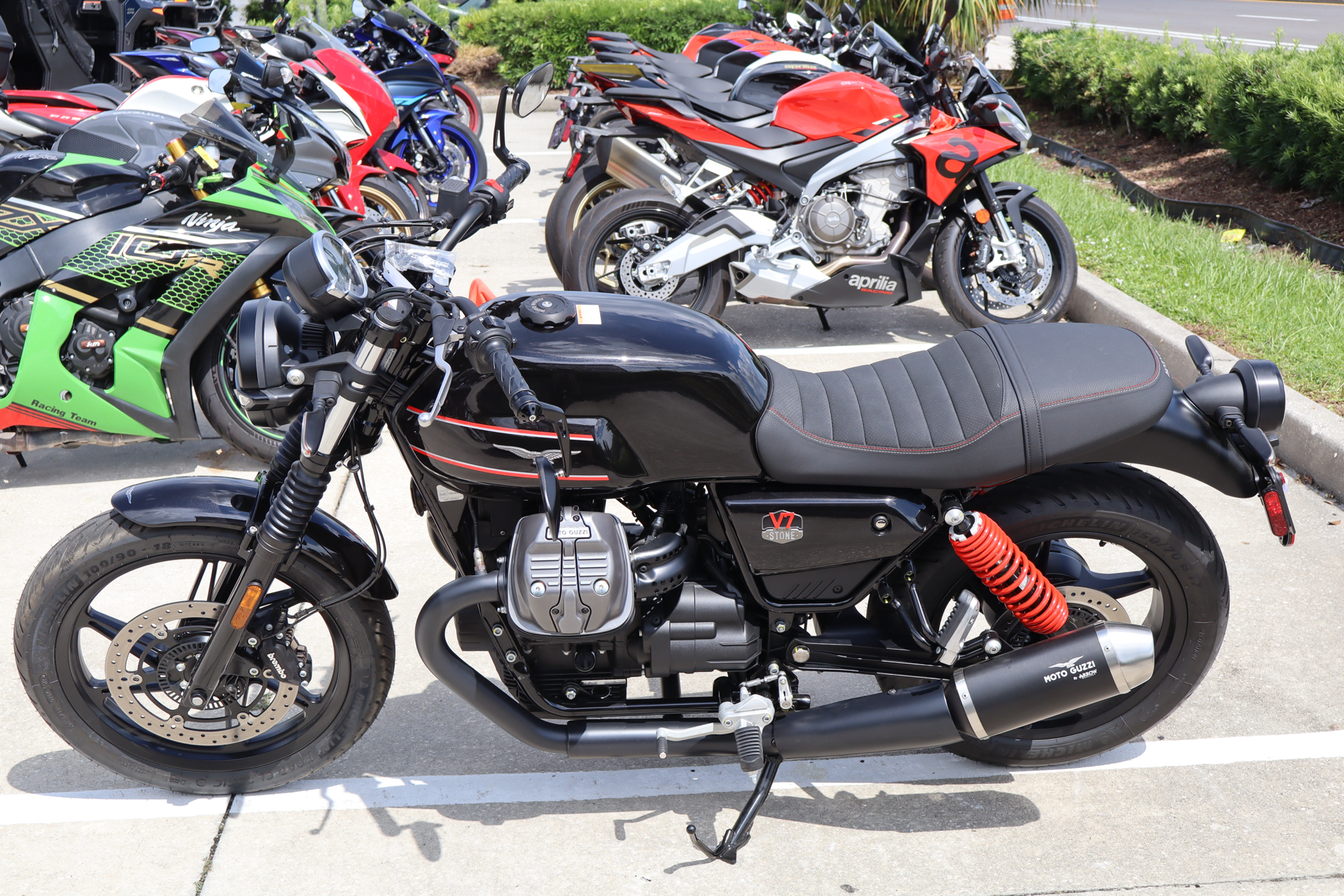 New 2024 Moto Guzzi V7 Special Edition, Melbourne FL | Specs