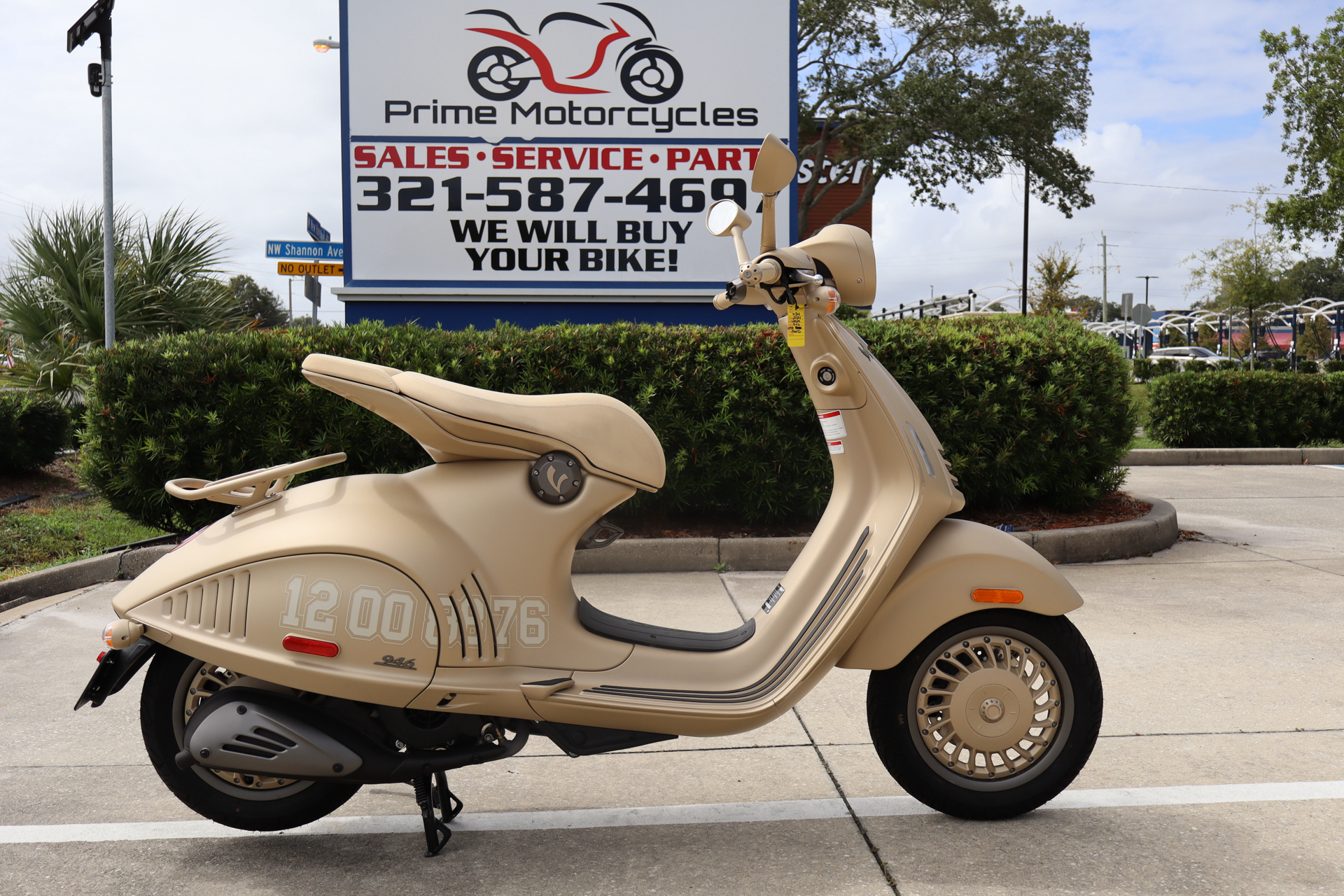 New 2024 Vespa 946 Dragon 150, Melbourne FL Specs, Price, Photos