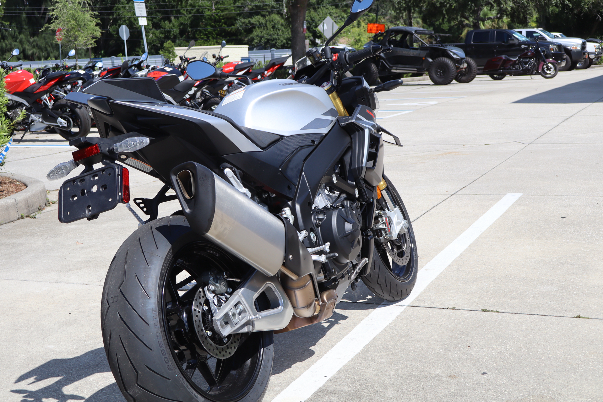 New 2026 Aprilia Tuono V4 1100, Melbourne FL | Specs, Price