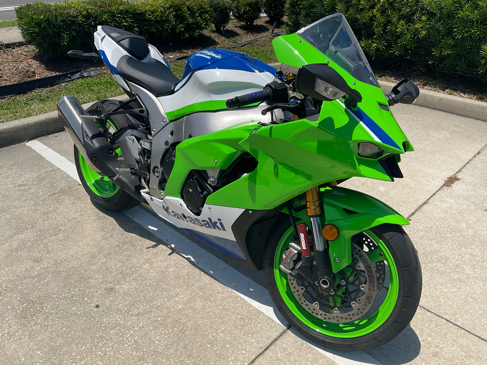 【美品】「TRICK」10th Anniversary Memorial New 2024 Kawasaki Ninja ZX-10R 40th Anniversary Edition ABS