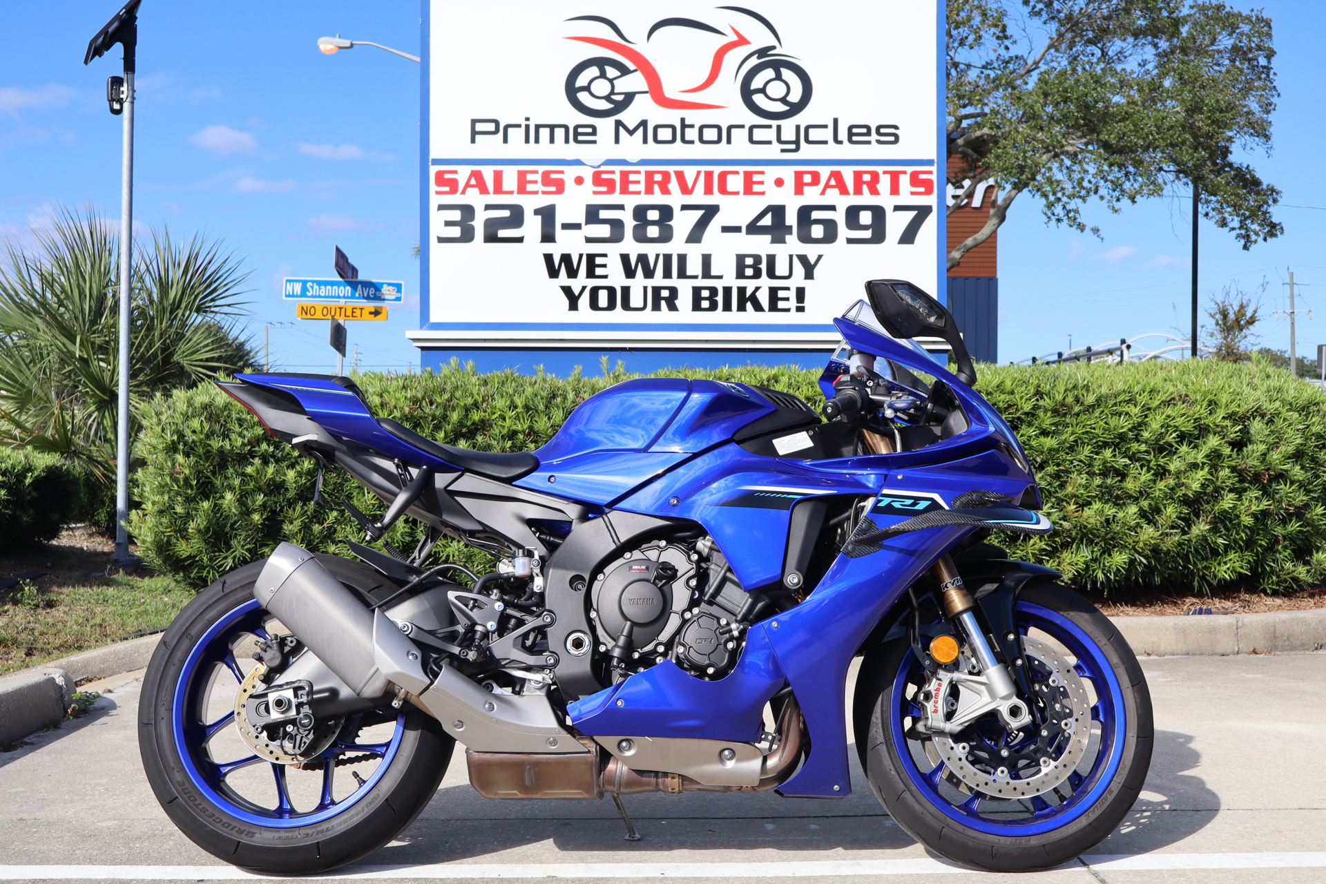 Used 2025 Yamaha YZF-R1, Melbourne FL Specs, Price, Photos