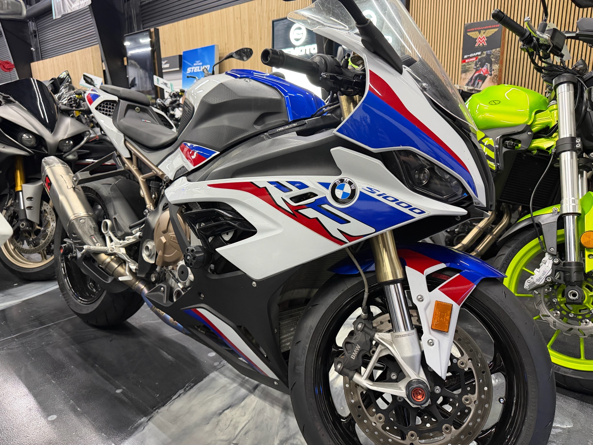 2020 BMW S 1000 RR 1