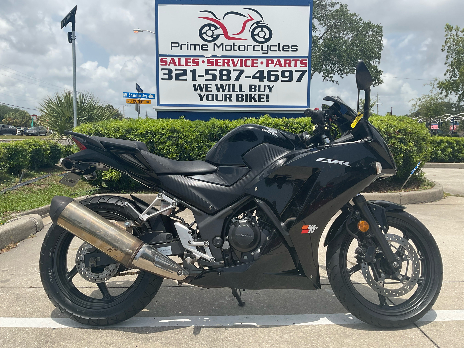 Pearl Honda Cbr 250 Yellow Colour Used 2015 Honda CBR®300R