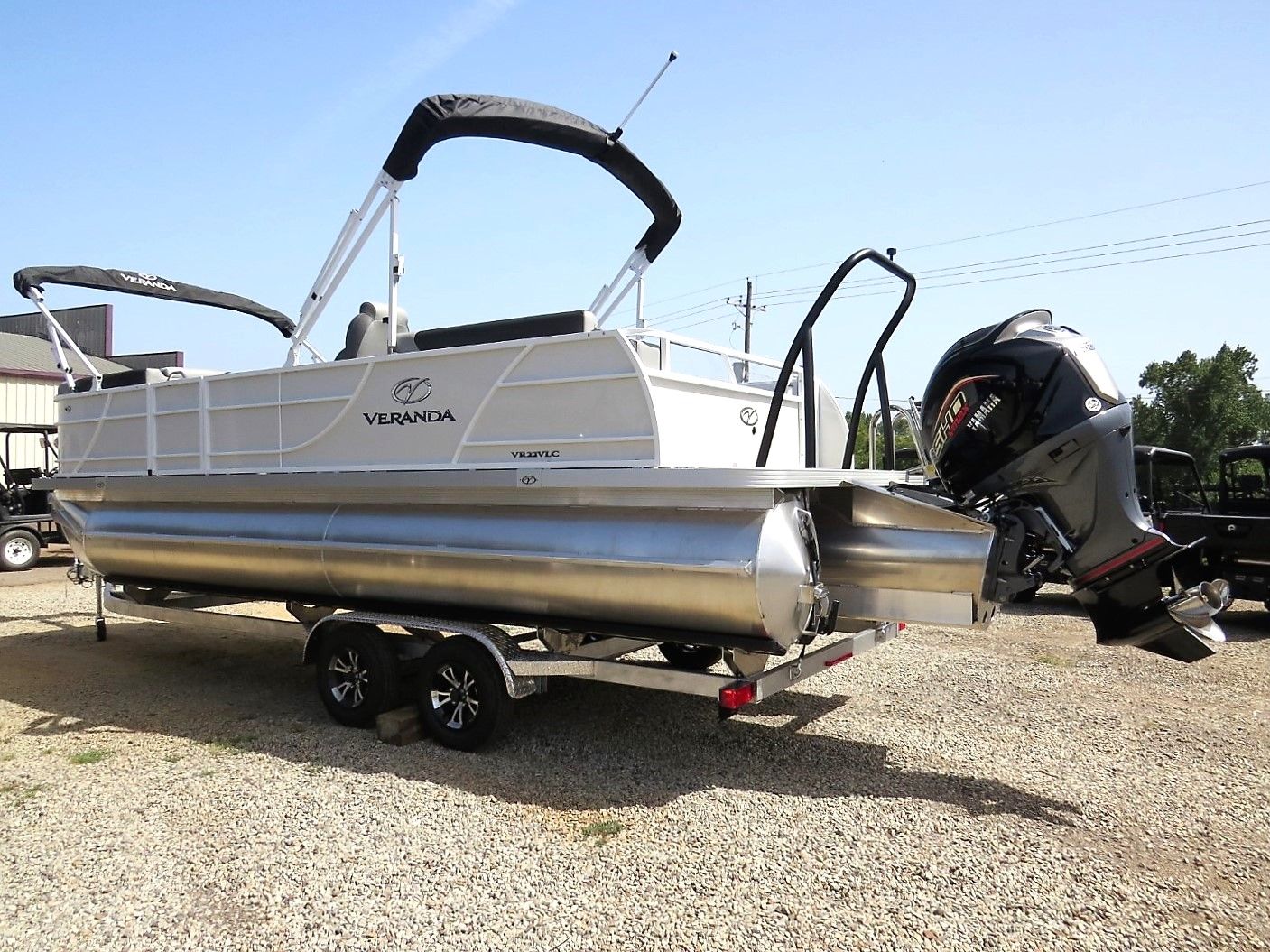 New 2025 Veranda VR22VLC Tri-Toon Power Boats Outboard in Mount