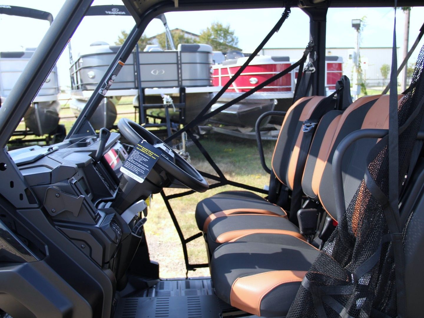 2026 Can-Am™ Defender MAX Lone Star HD11 9