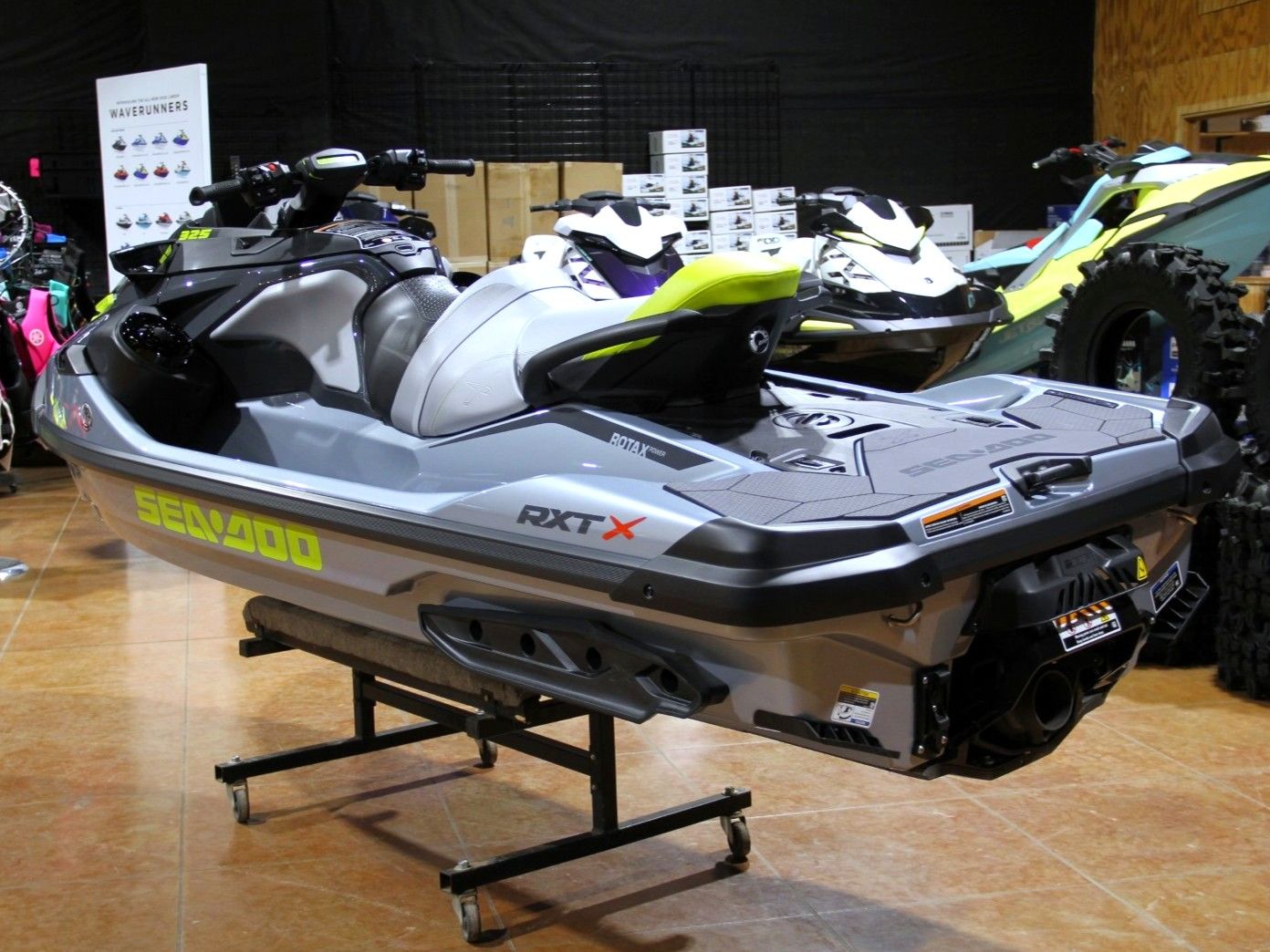 2026 Sea-Doo RXT-X 325 + Tech Package 4