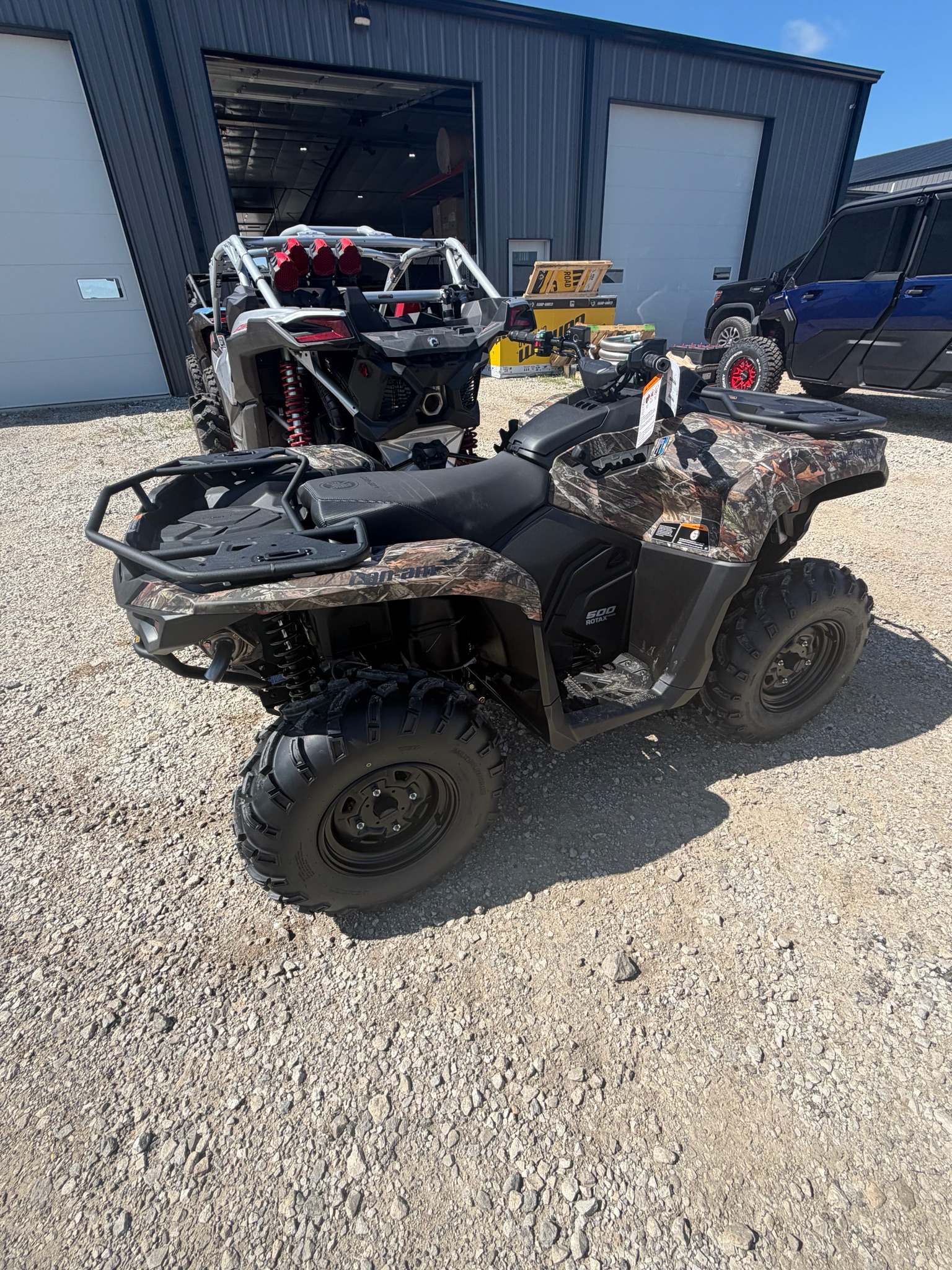 2026 Can-Am™ Outlander DPS 500 1