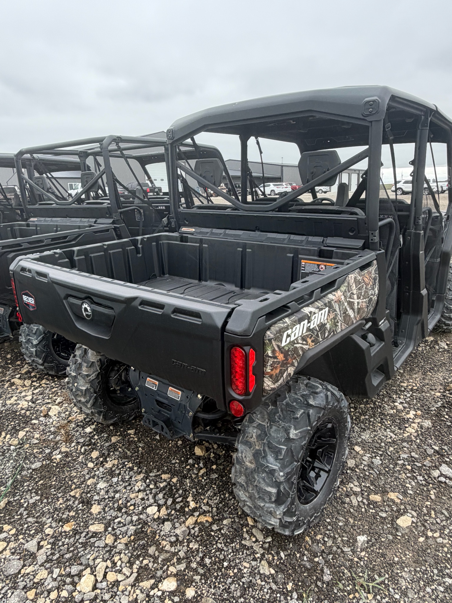 2026 Can-Am™ Defender MAX XT HD9 5