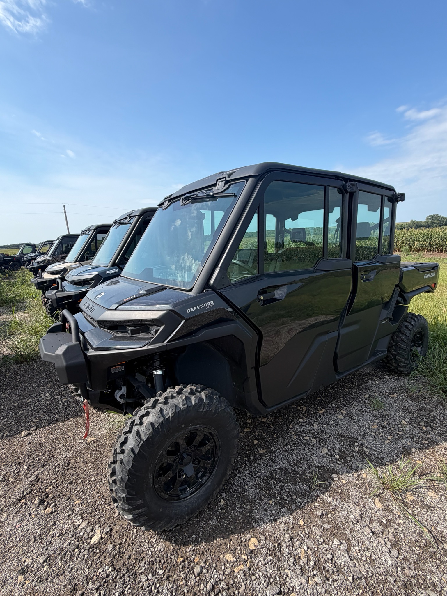 2026 Can-Am™ Defender MAX XT CAB HD11 with 10.25 in. touchscree 3