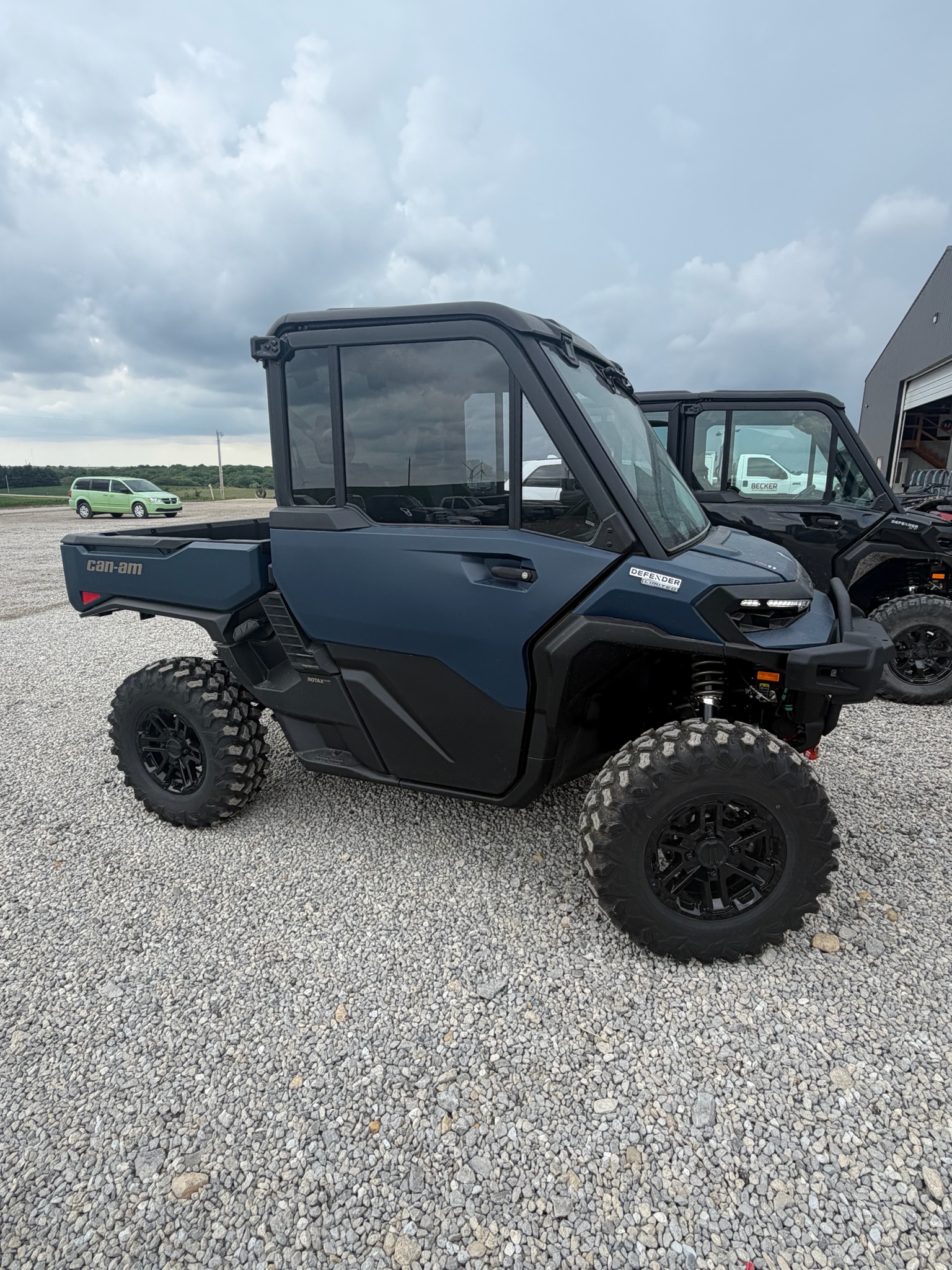 2026 Can-Am™ Defender Limited HD11 3