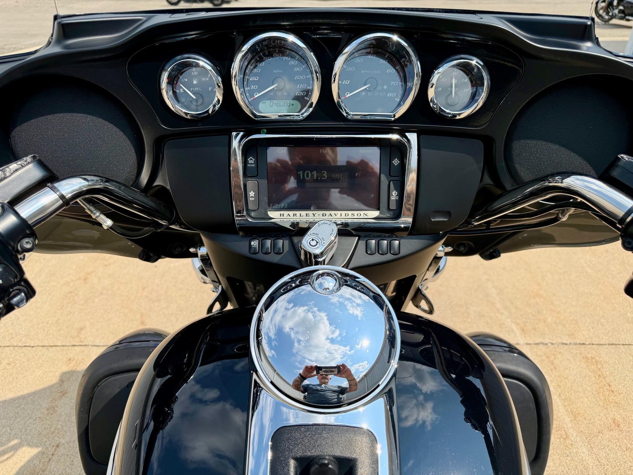 2016 Harley-Davidson Electra Glide® Ultra Classic® Low 6