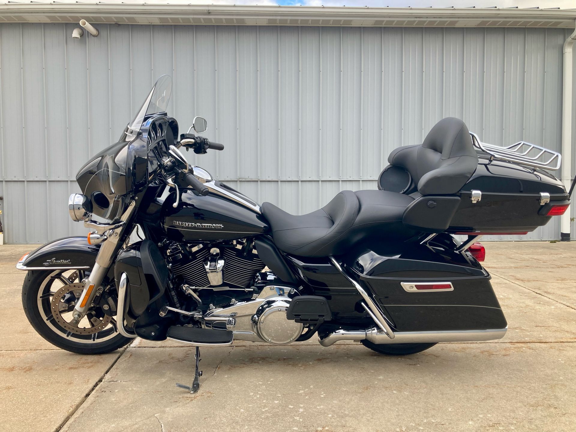 2017 Harley-Davidson Ultra Limited 2
