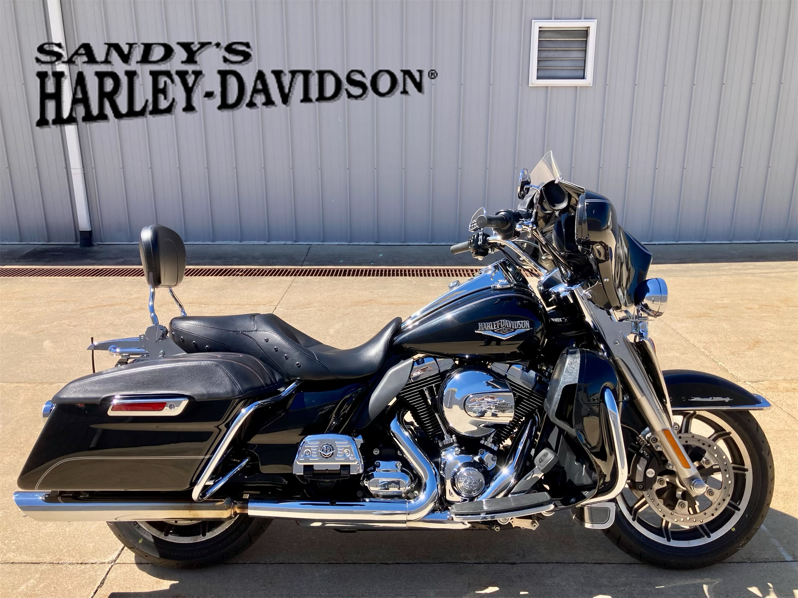 Used 2014 Harley-Davidson Road King® Vivid Black Motorcycles in