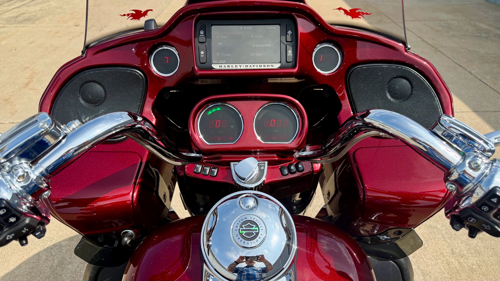 2015 Harley-Davidson CVO Road Glide® Ultra 6