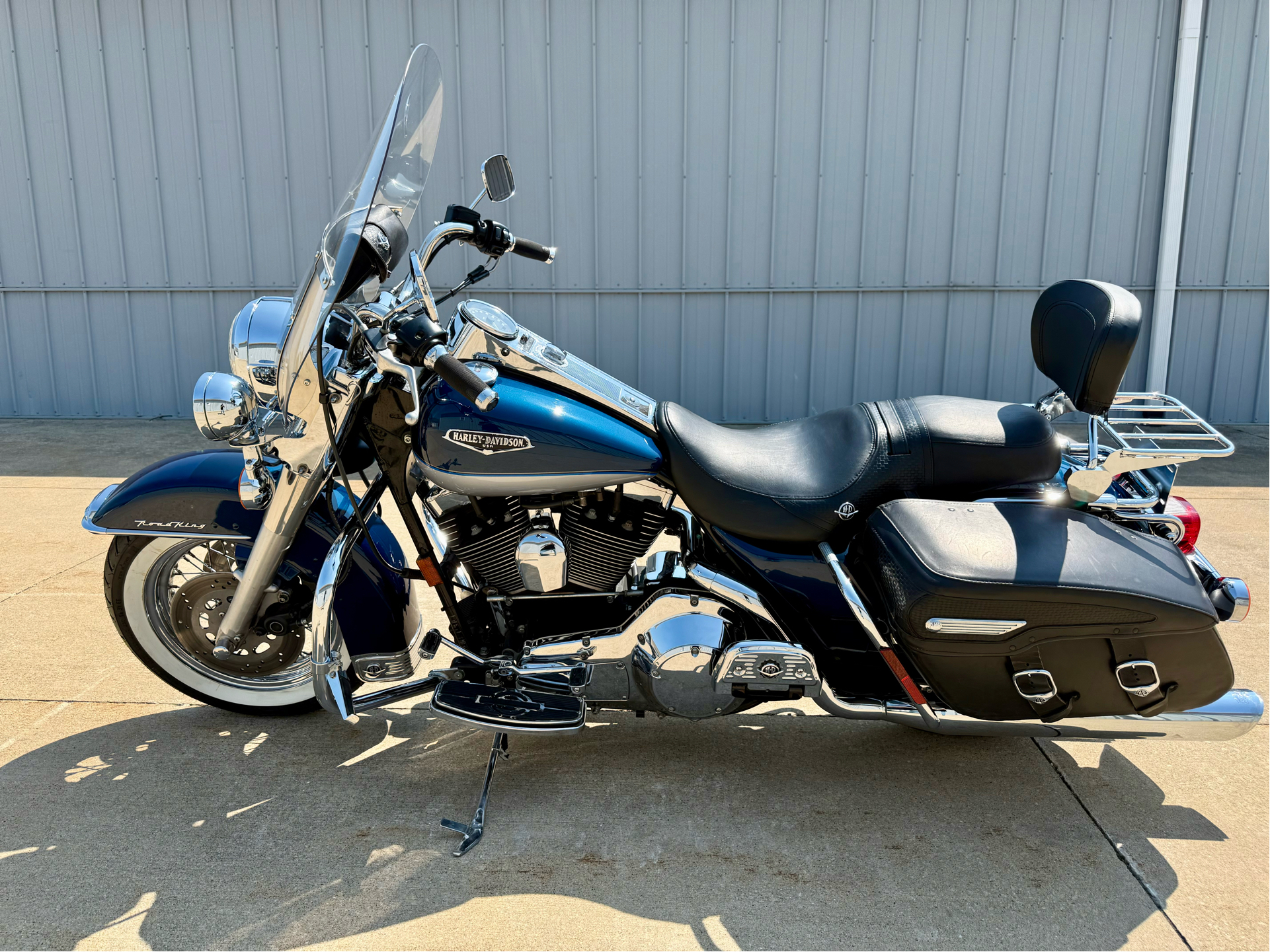 Into 1999 Hd Road King Used 1999 Harley-Davidson FLHRCI Road King