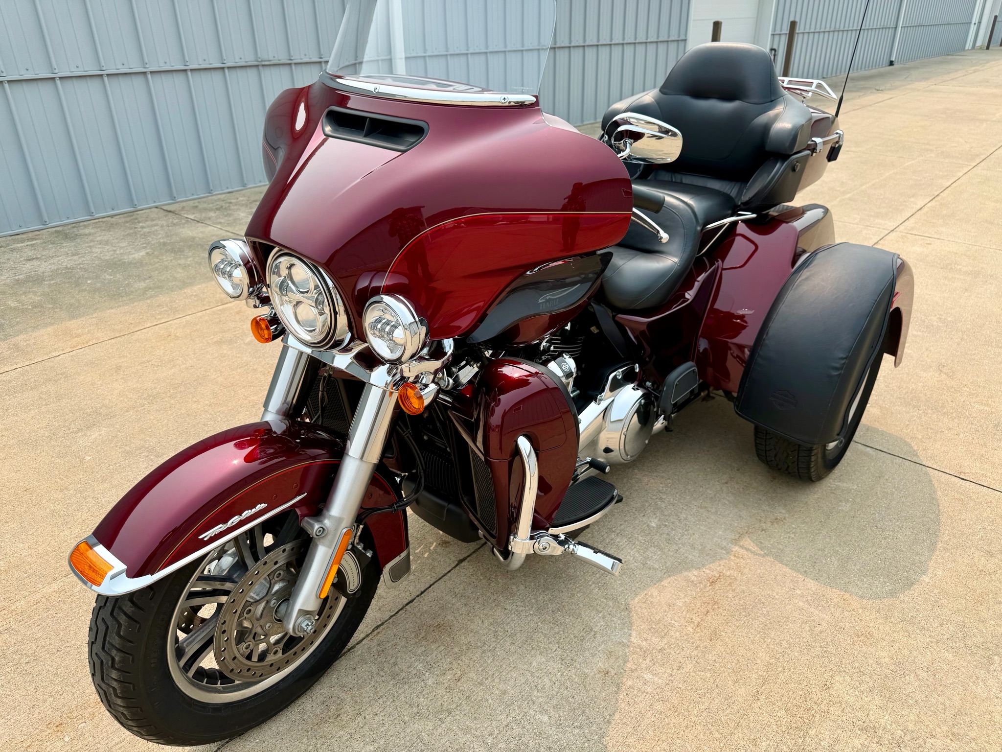 2017 Harley-Davidson Tri Glide® Ultra 3