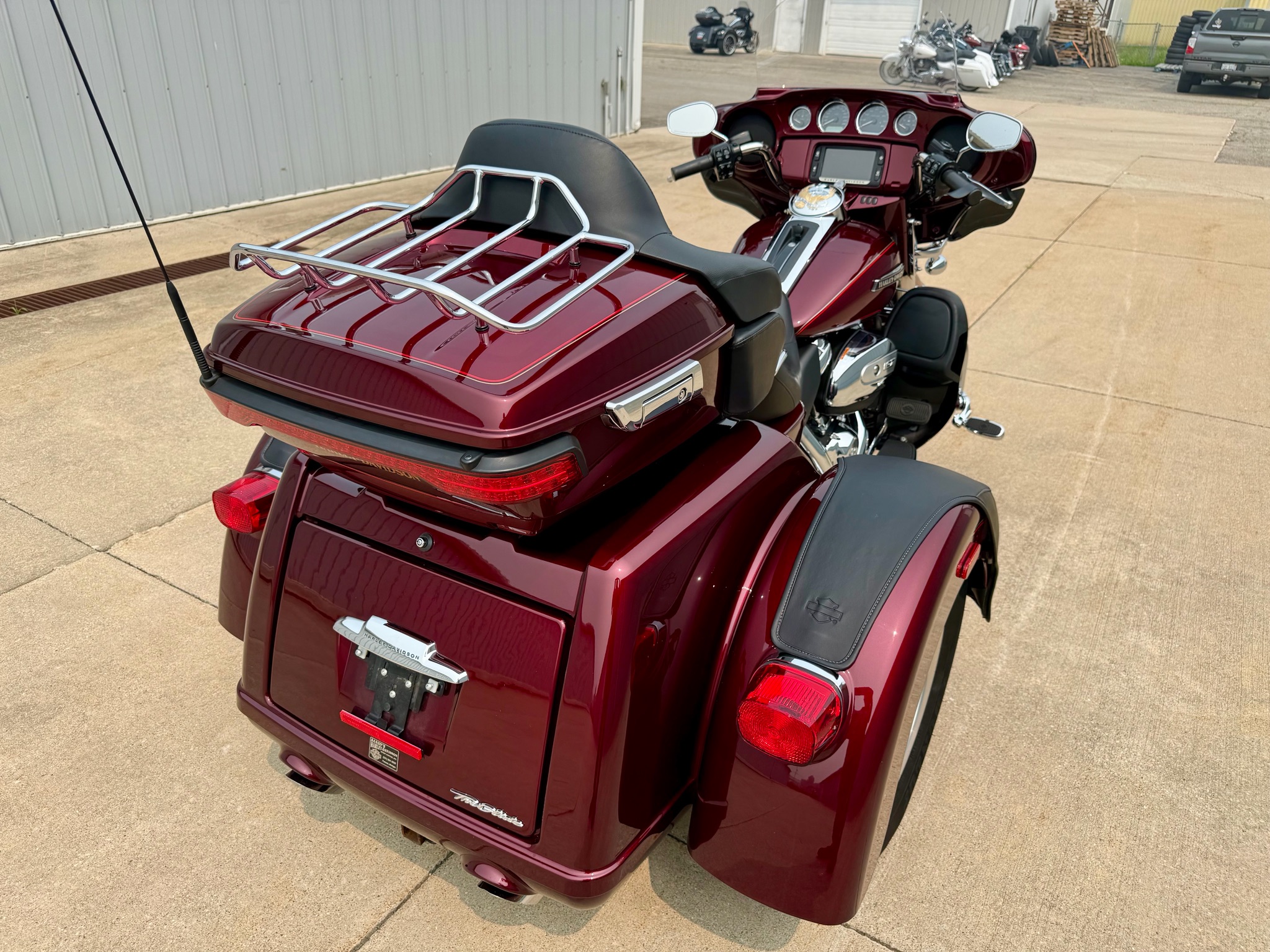 2017 Harley-Davidson Tri Glide® Ultra 4