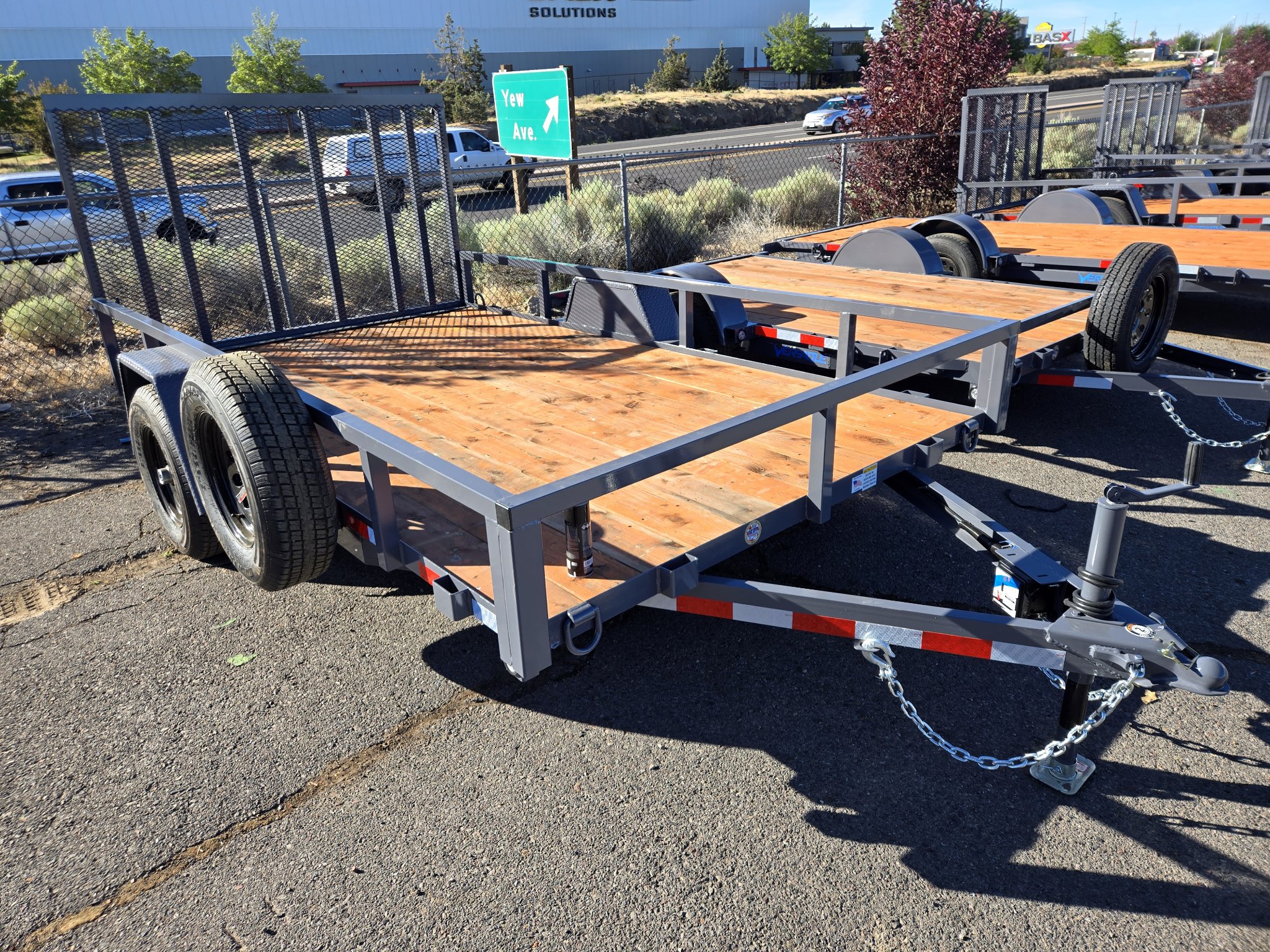 2026 7X12 FLATBED RAIL WITH RAMP 5K