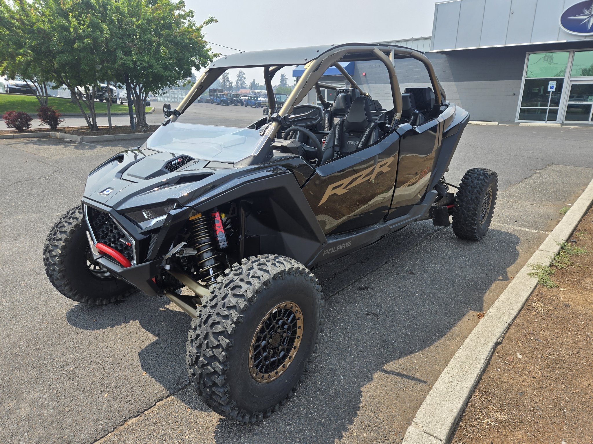 2025 RZR PRO R 4 Ultimate