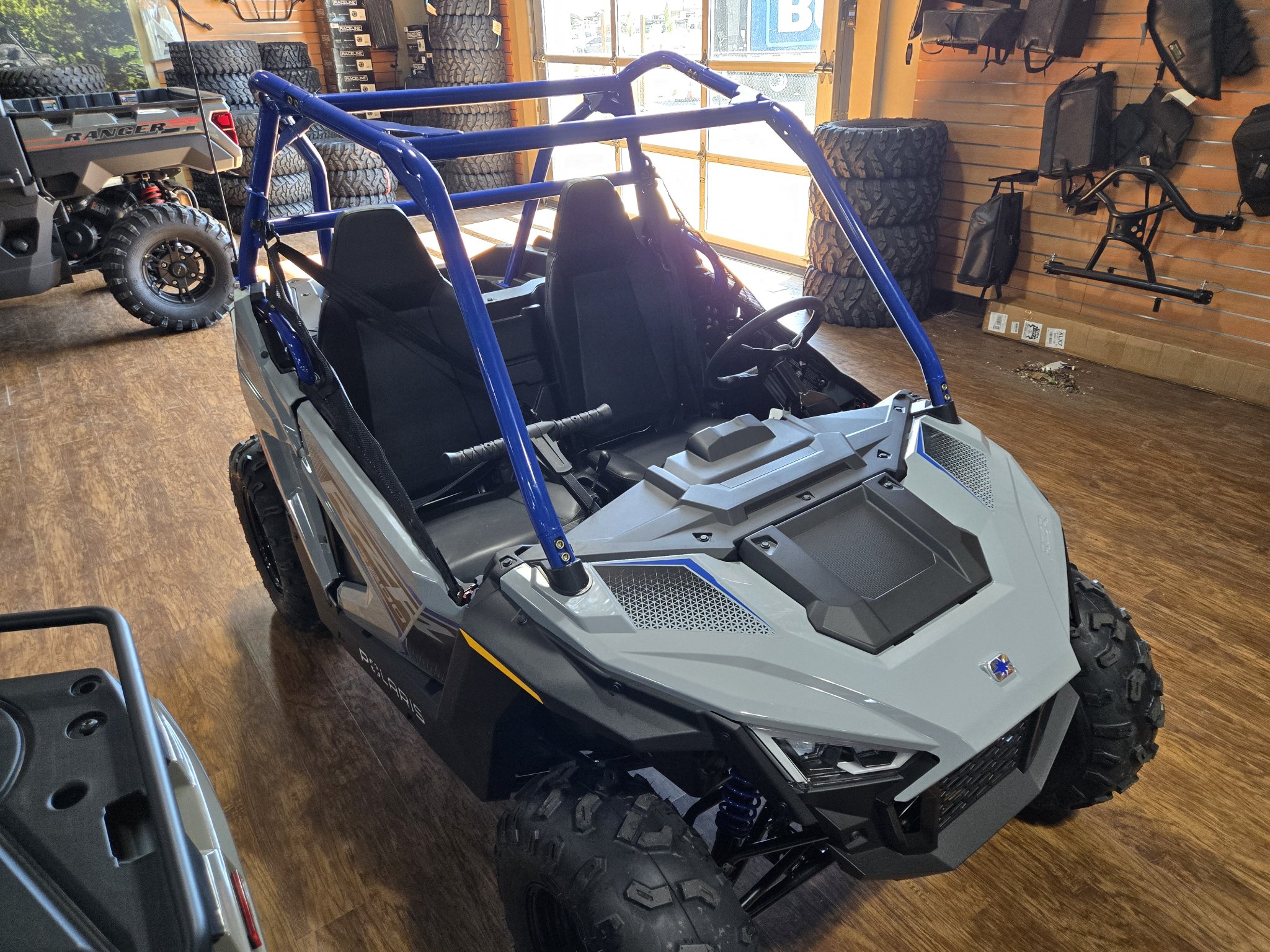 2026 Polaris RZR 200 EFI 2