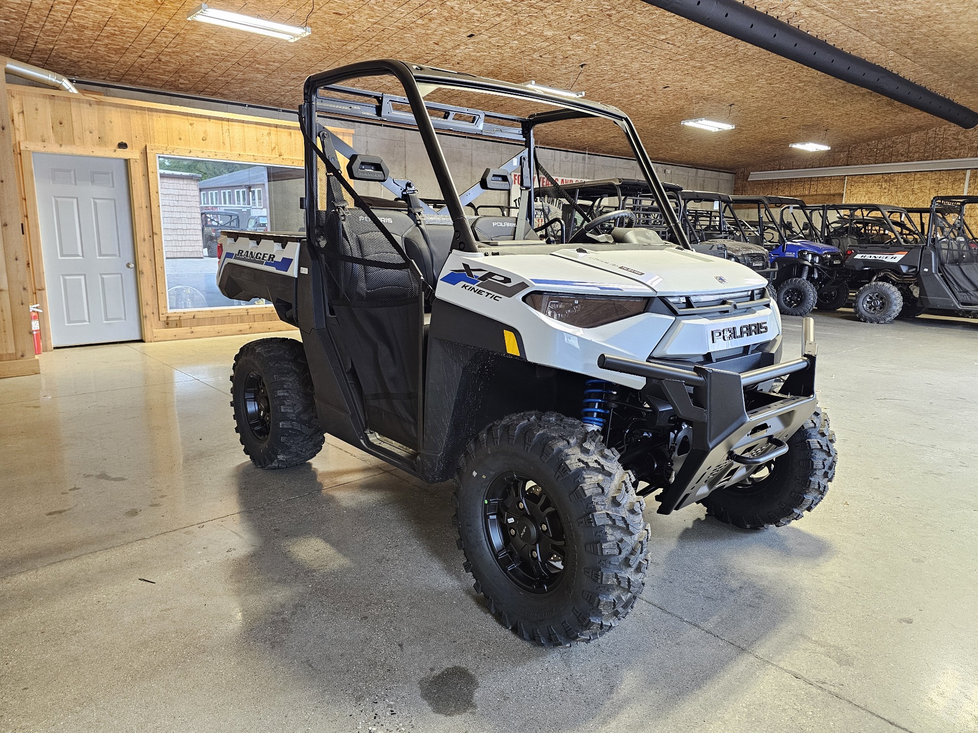 New 2024 Polaris Ranger XP Kinetic Premium, Cement City MI | Specs