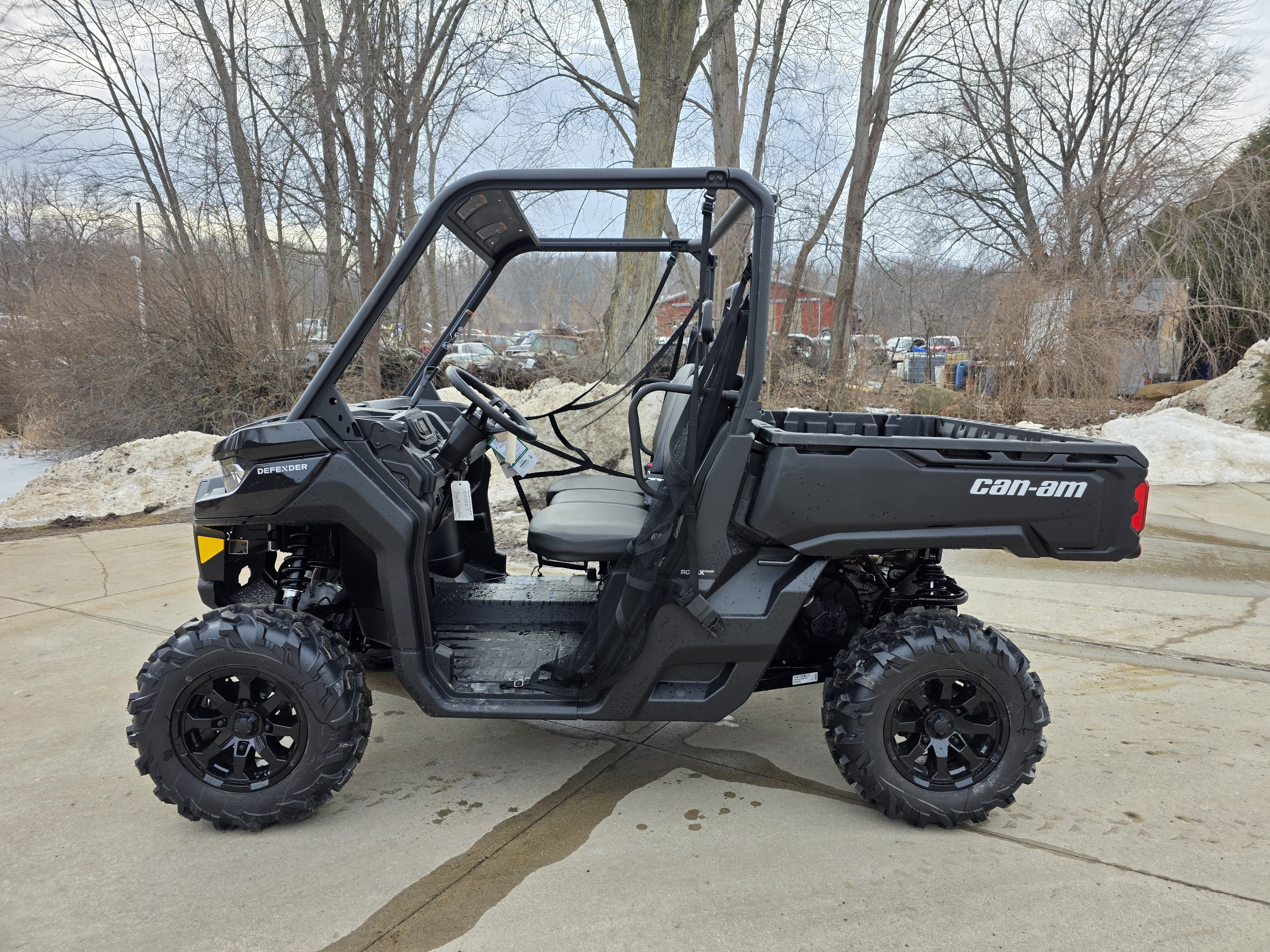 New 2025 Can-Am Defender DPS HD10, Cement City MI | Specs, Price