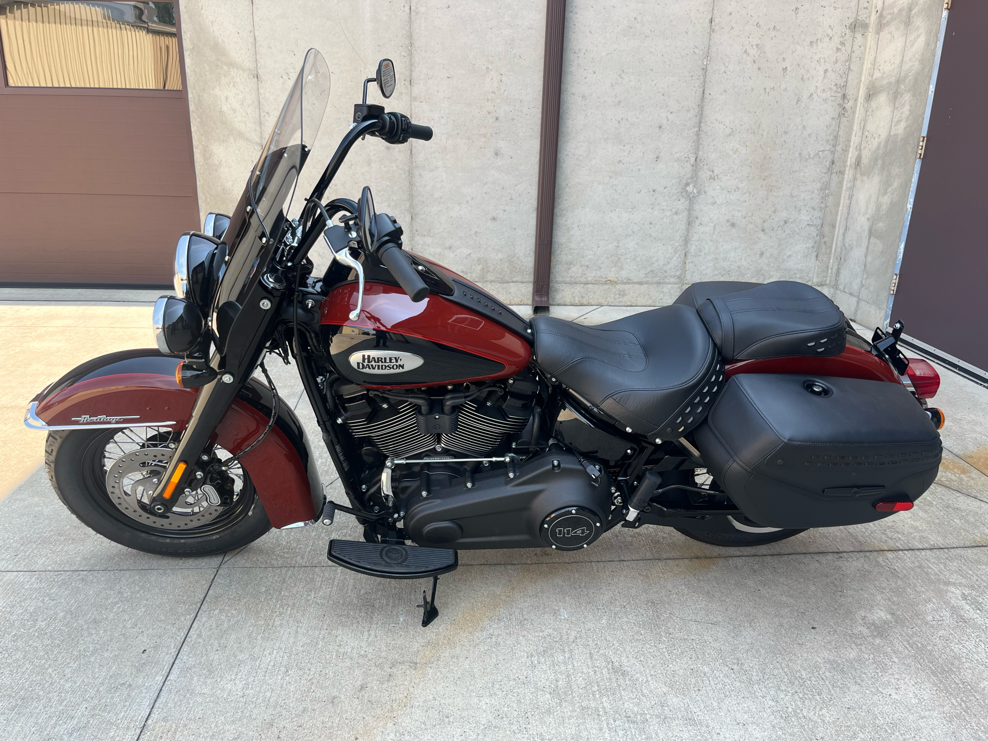 New 2024 Harley-Davidson Heritage Classic 114 Motorcycle Specs - Main Image