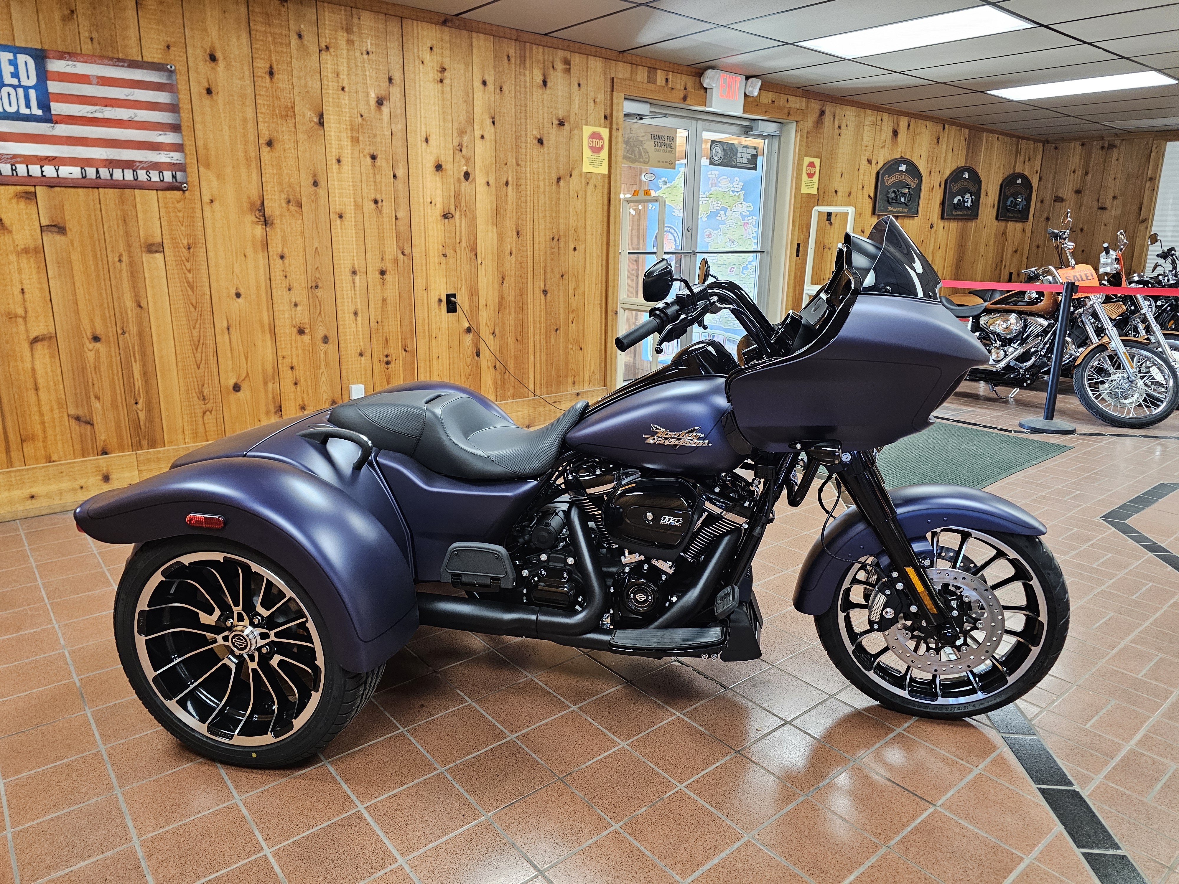 New 2025 Harley-Davidson Road Glide® 3 Motorcycle - Specs, Price