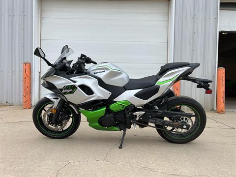 Used 2024 Kawasaki Ninja 7 Hybrid ABS, Michigan Center MI | Specs