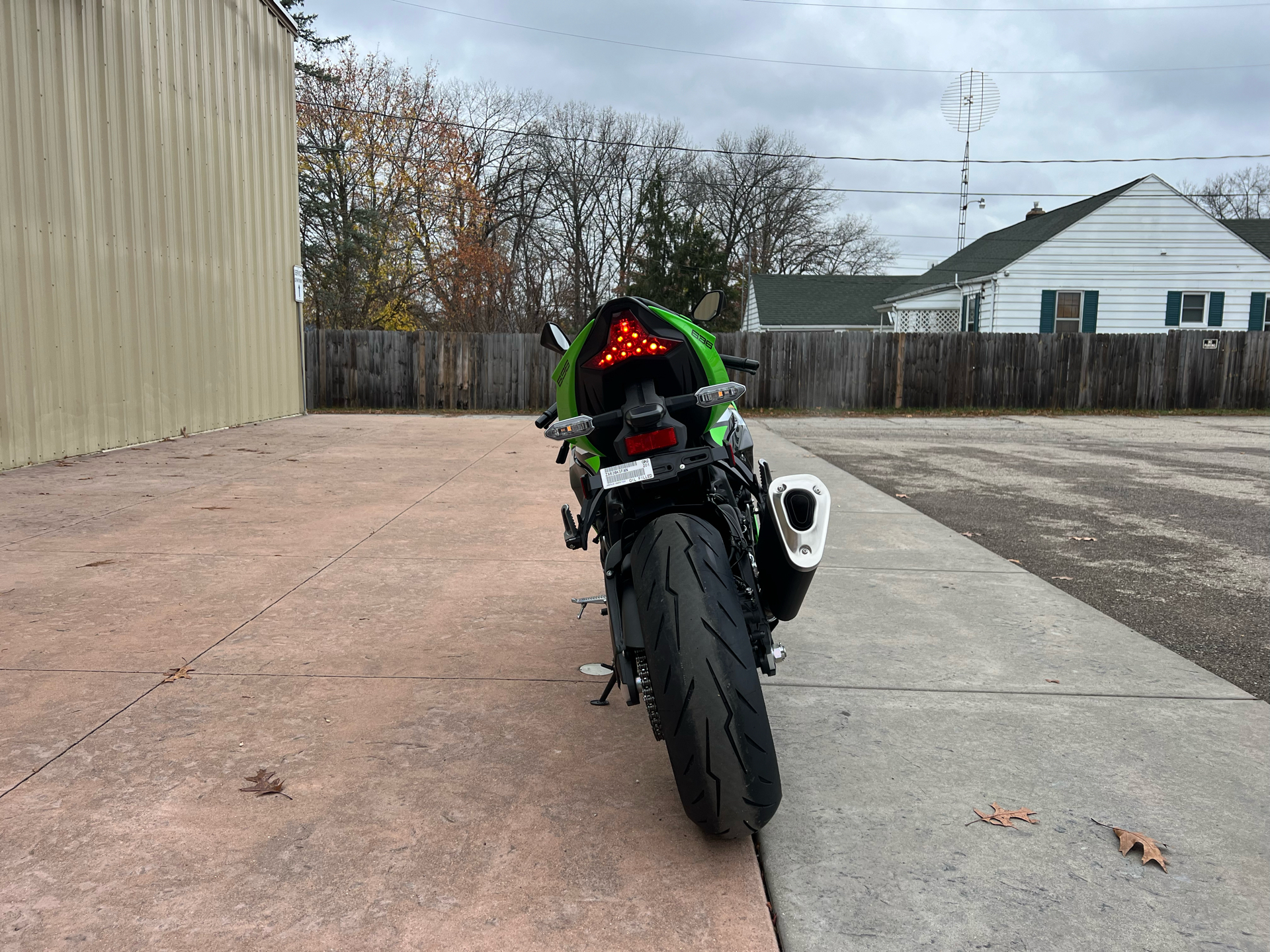 その他 Mi New 2025 Kawasaki Ninja ZX-6R, Michigan Center MI | Specs