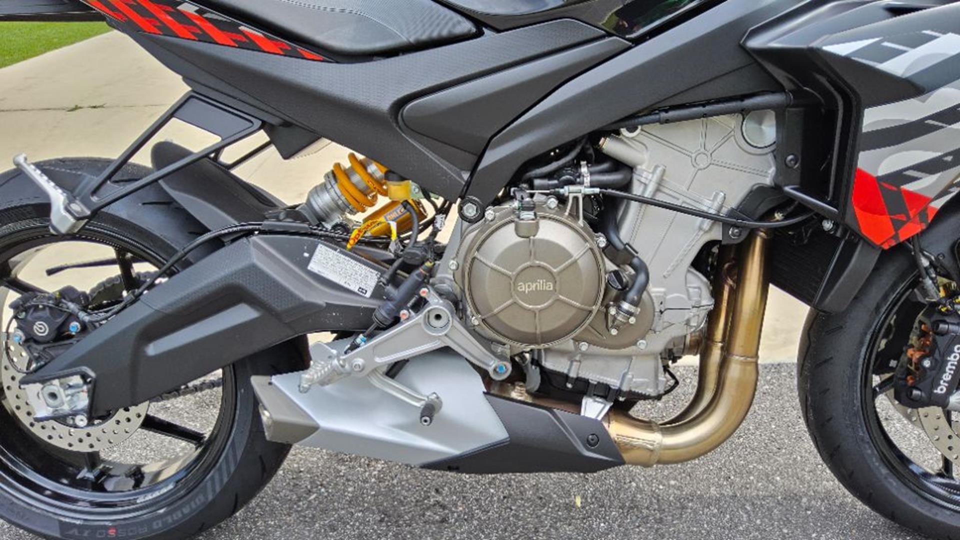 2027 Aprilia Tuono 660 Factory 4
