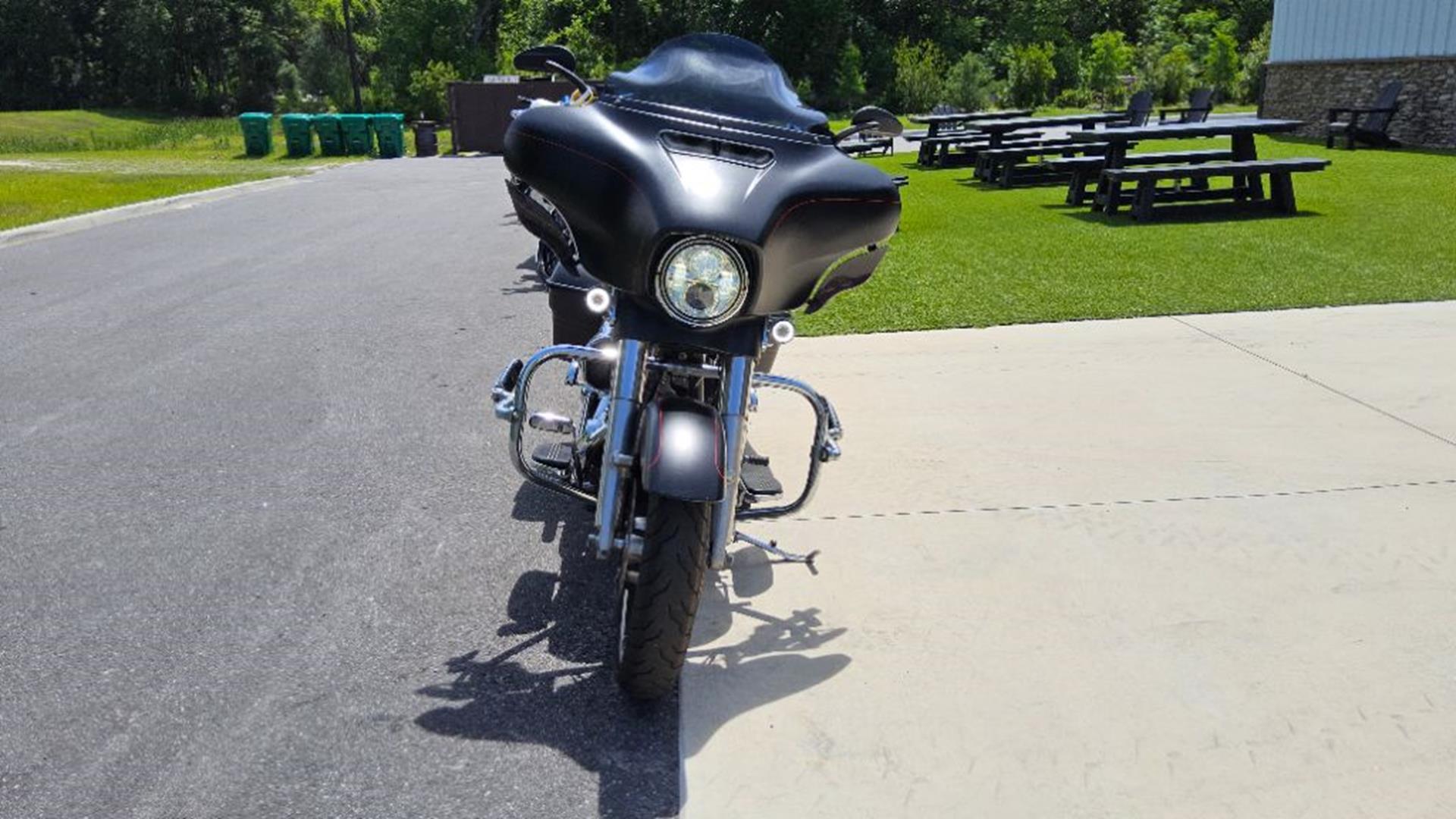 2015 Harley-Davidson Street Glide® Special 6