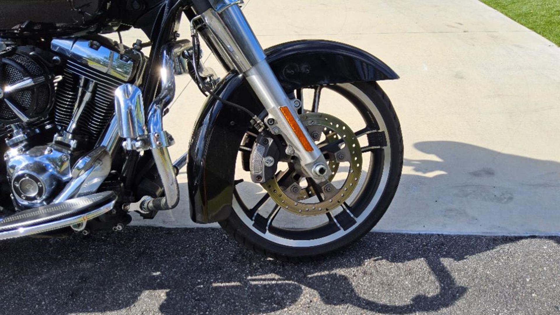 2015 Harley-Davidson Street Glide® 5
