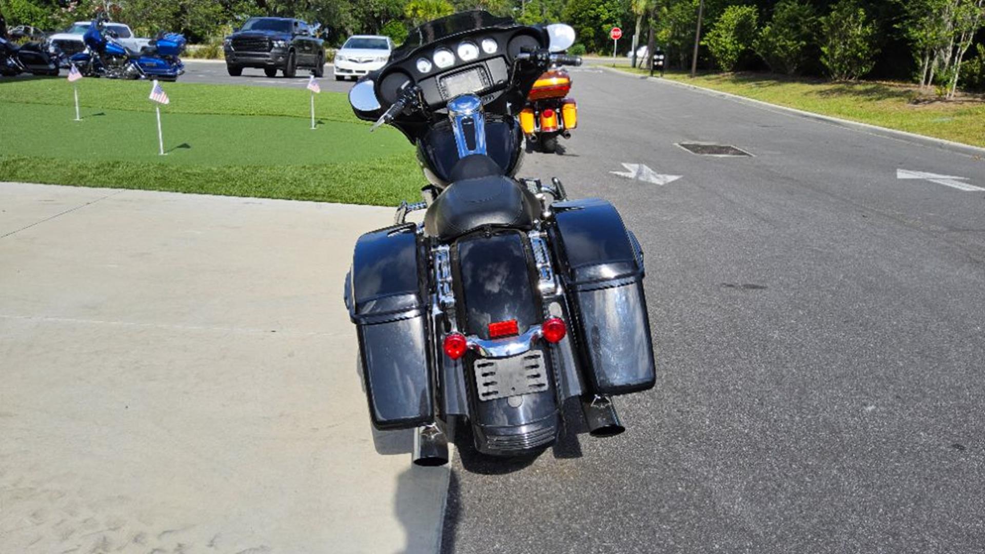 2015 Harley-Davidson Street Glide® 11
