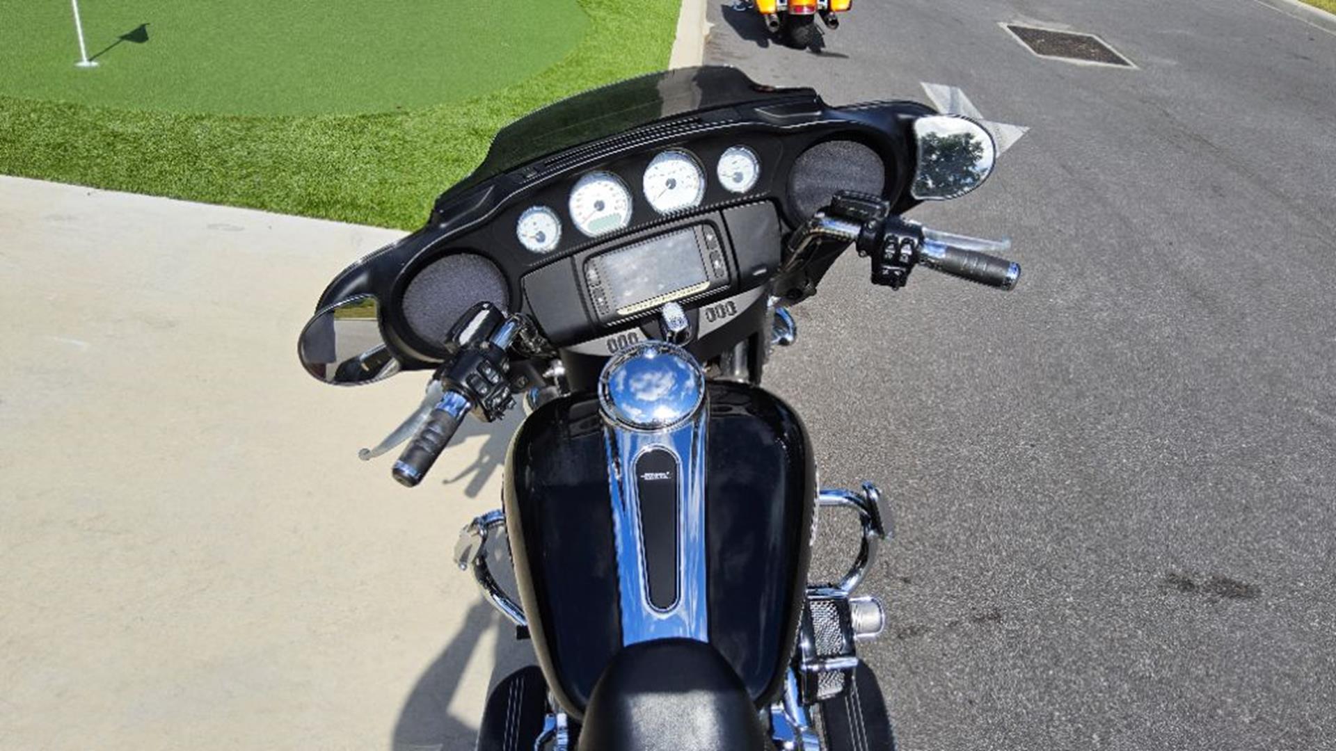 2015 Harley-Davidson Street Glide® 12