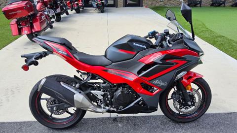 2025 Kawasaki Ninja® 500 SE ABS, Wildwood FL | Used Motorcycles
