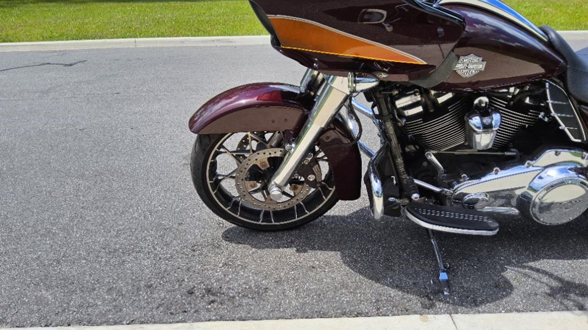 2021 Harley-Davidson Road Glide® Special 7
