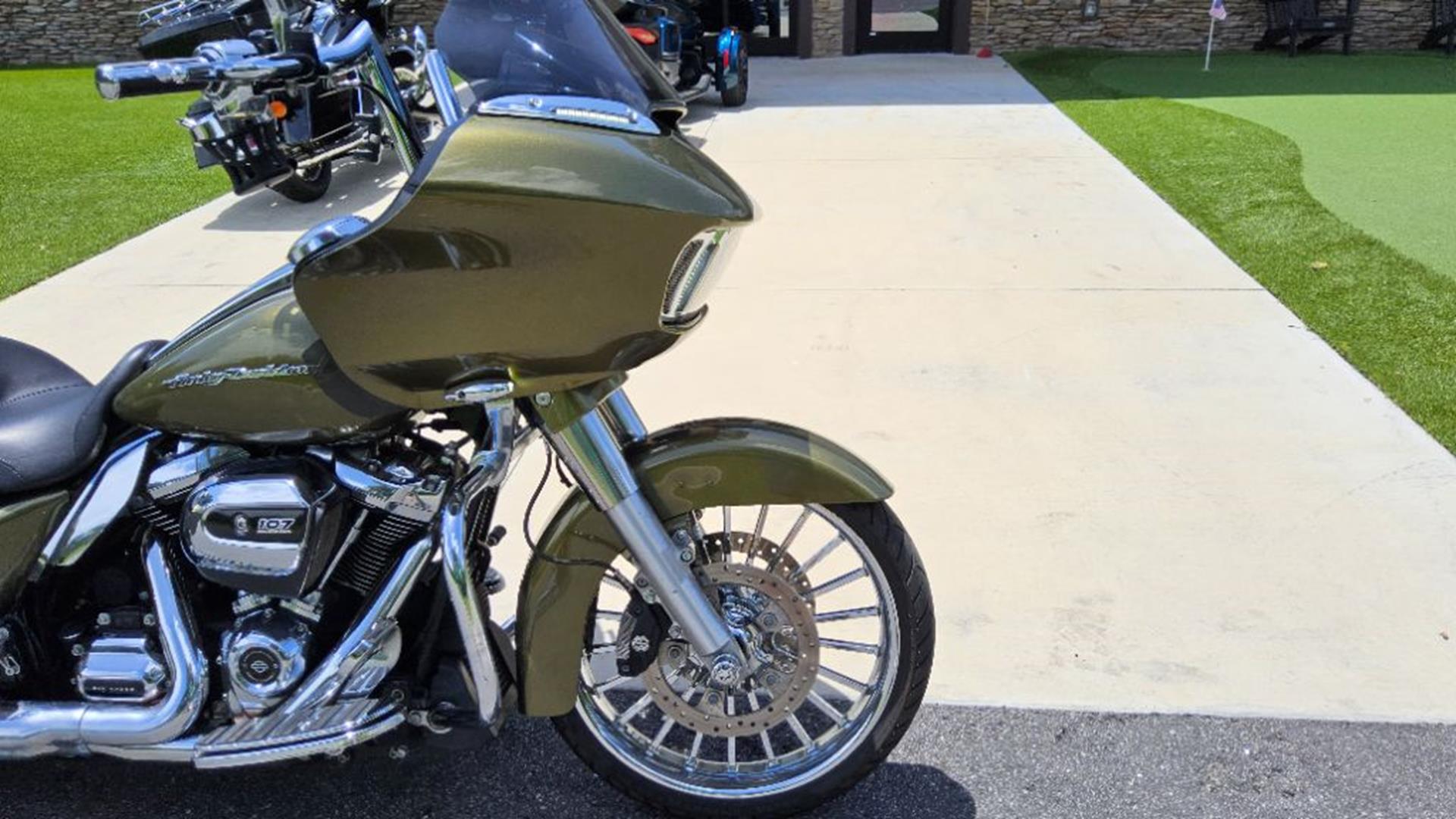2017 Harley-Davidson Road Glide® Special 5