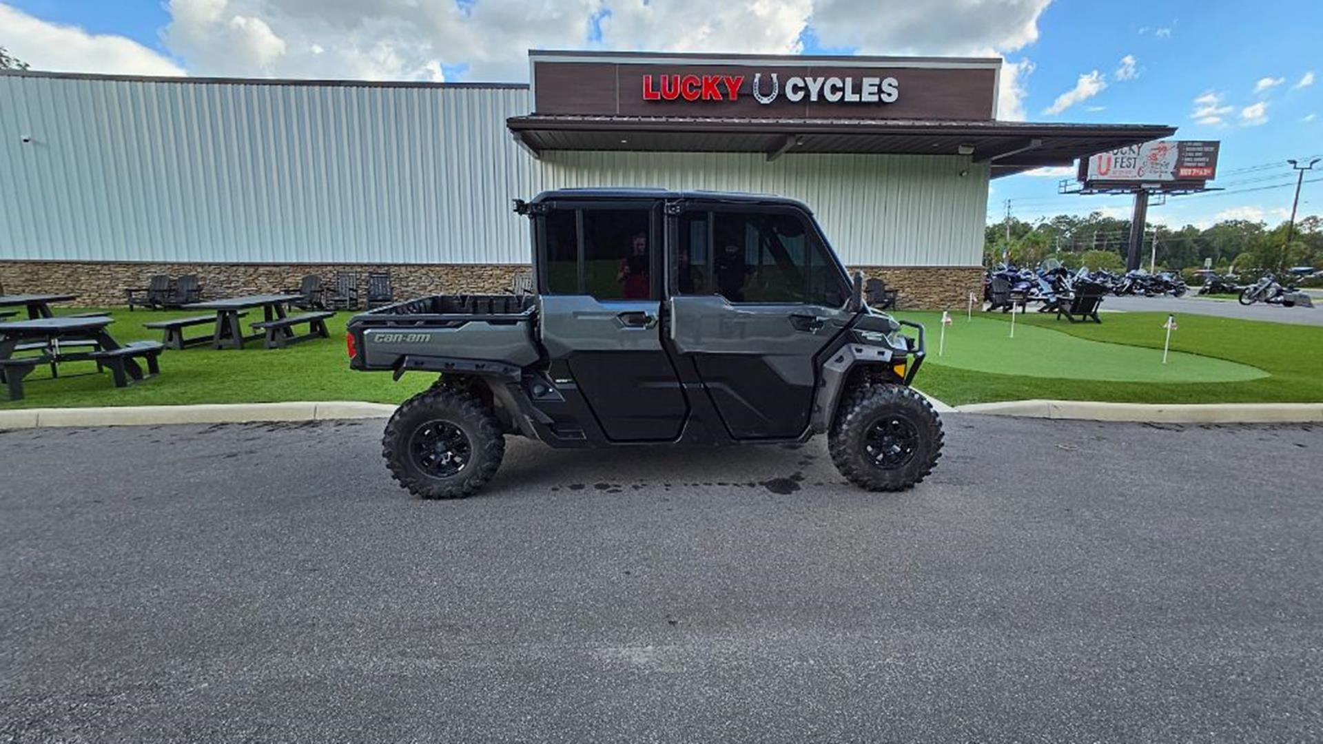 2023 Can-Am™ Defender MAX DPS HD9 2