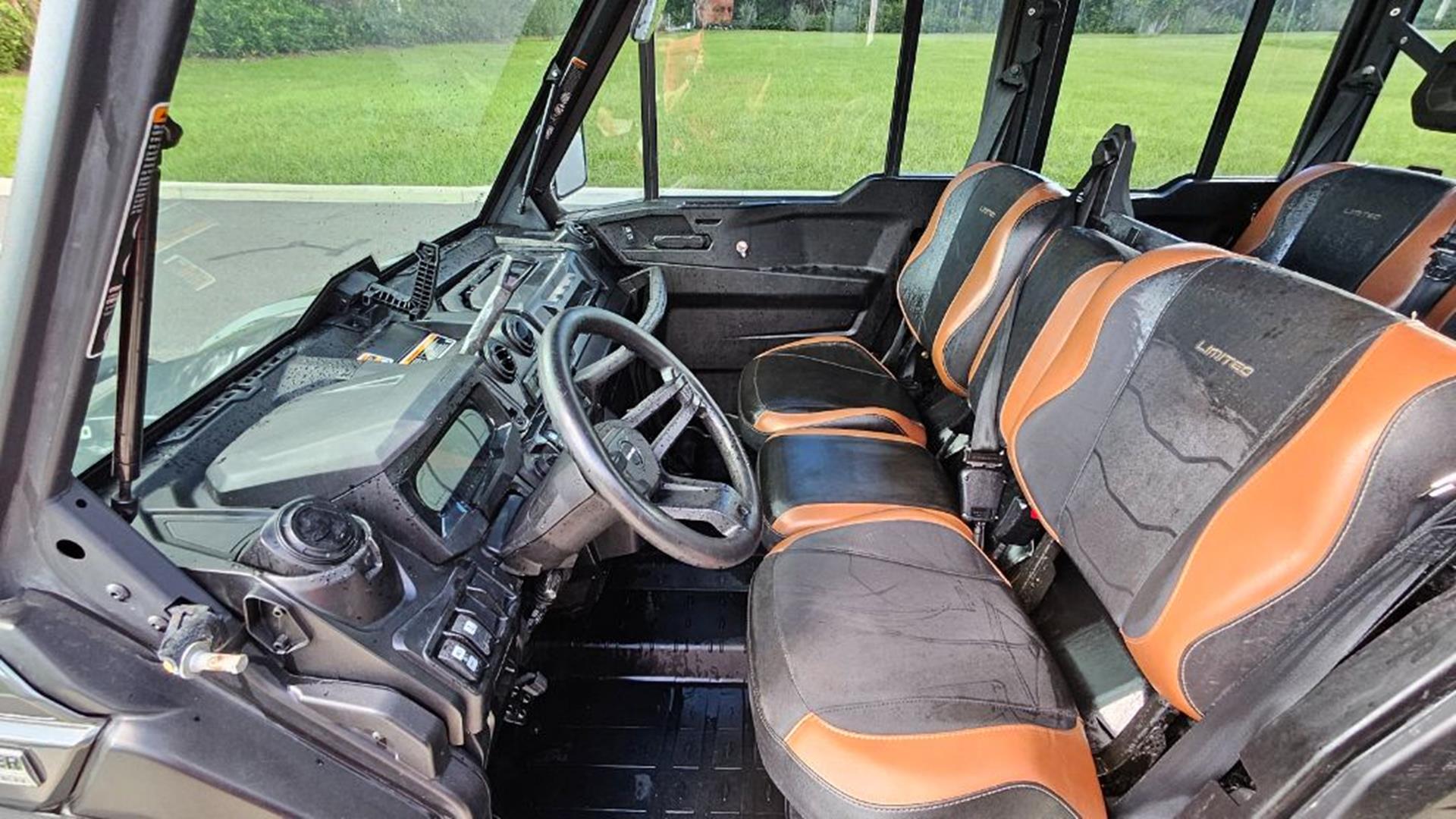 2023 Can-Am™ Defender MAX DPS HD9 12