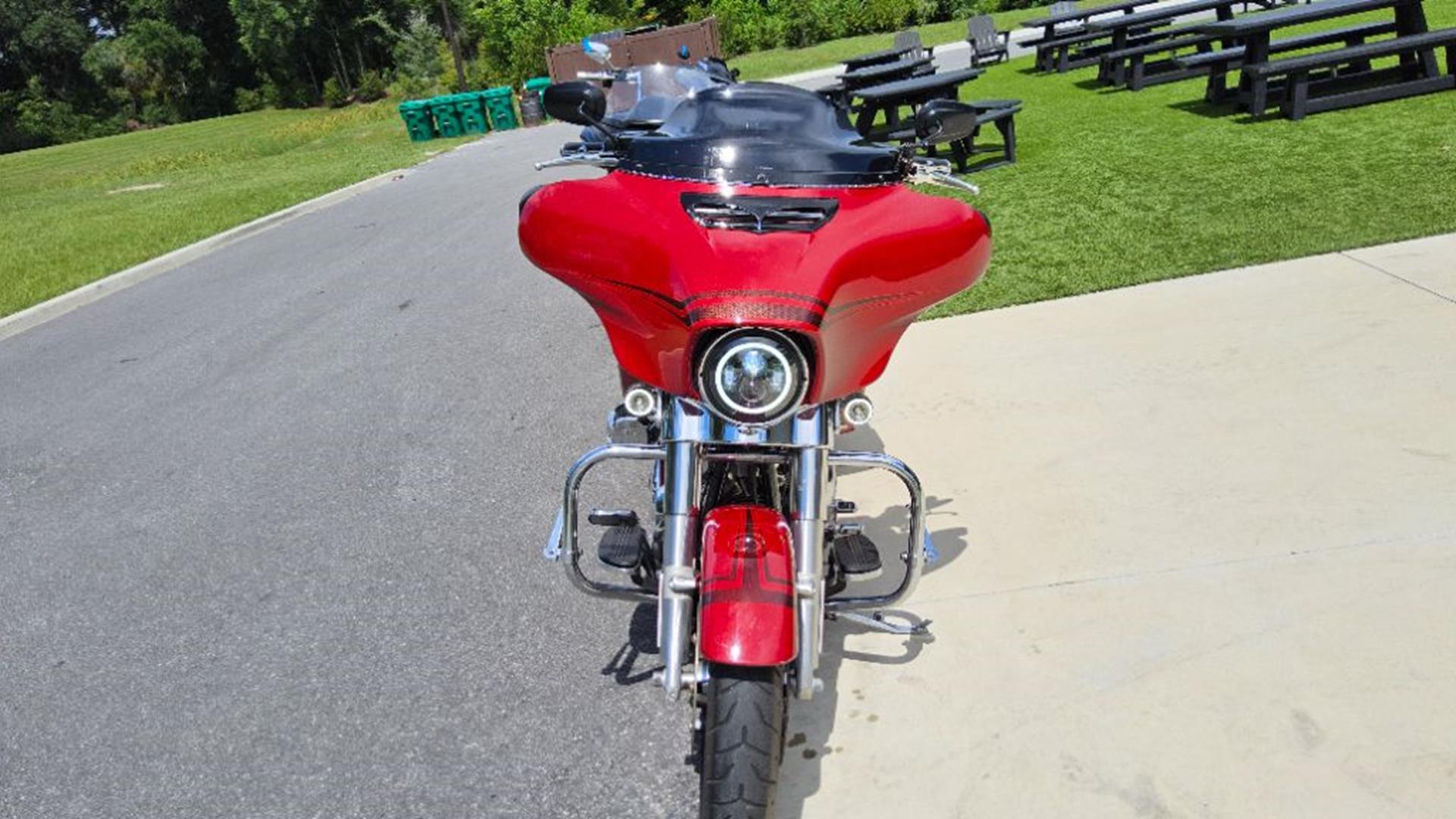 2020 Harley-Davidson Street Glide® 6
