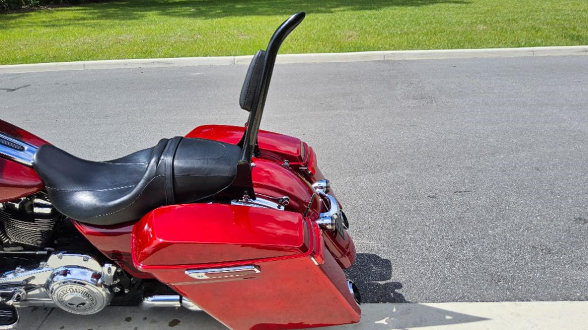 2020 Harley-Davidson Street Glide® 9